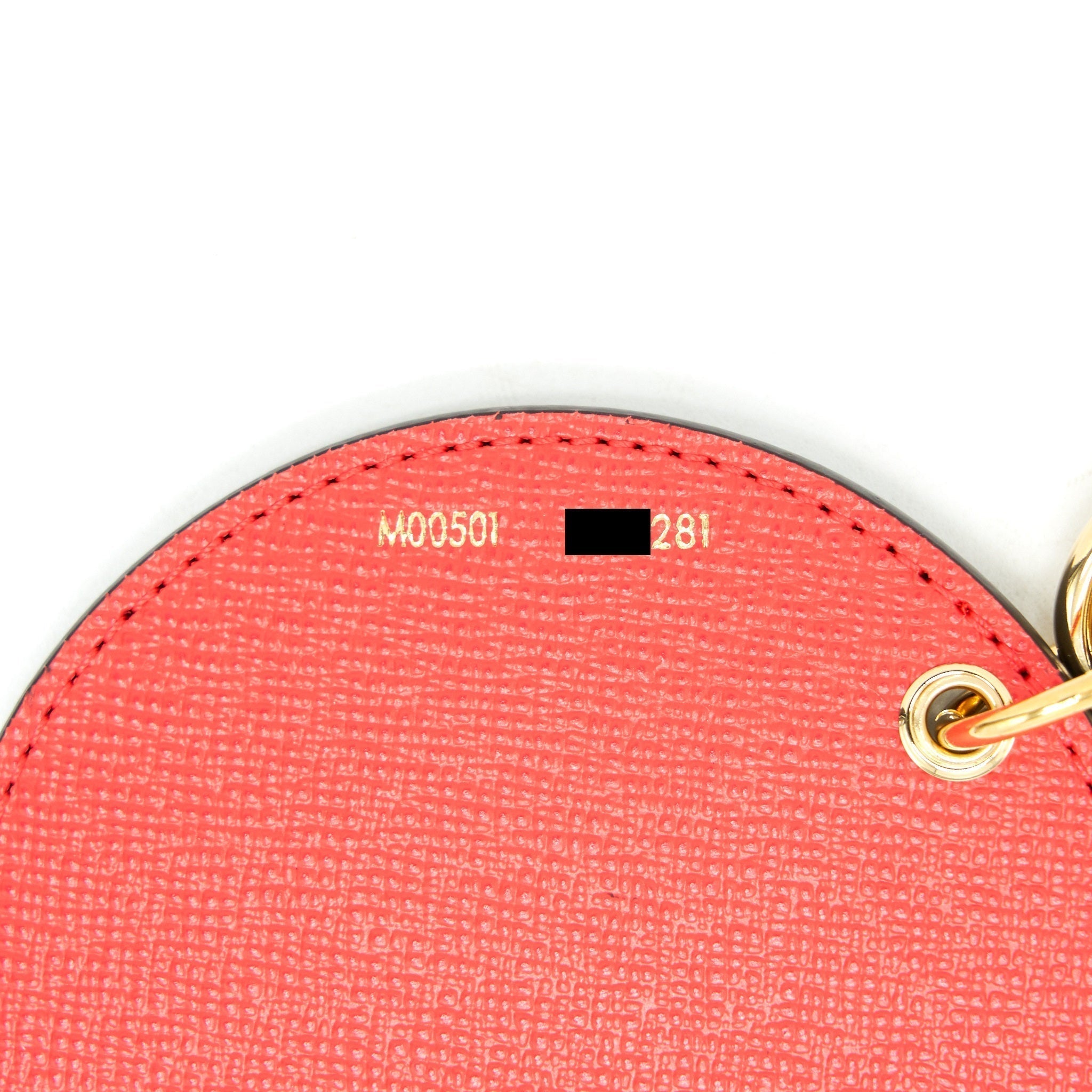 louis-vuitton-illustre-london-xmas-bag-charm-and-key-holder