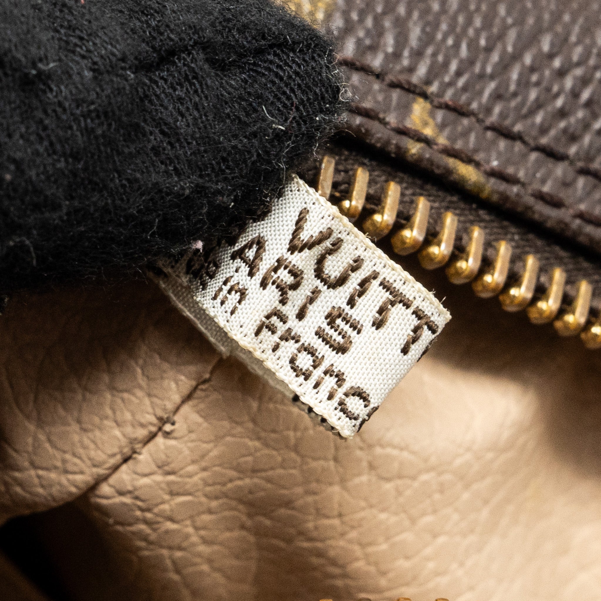 louis-vuitton-vintage-trousse-toilette-28-cosmetic-bag-monogram-canvas-ghw