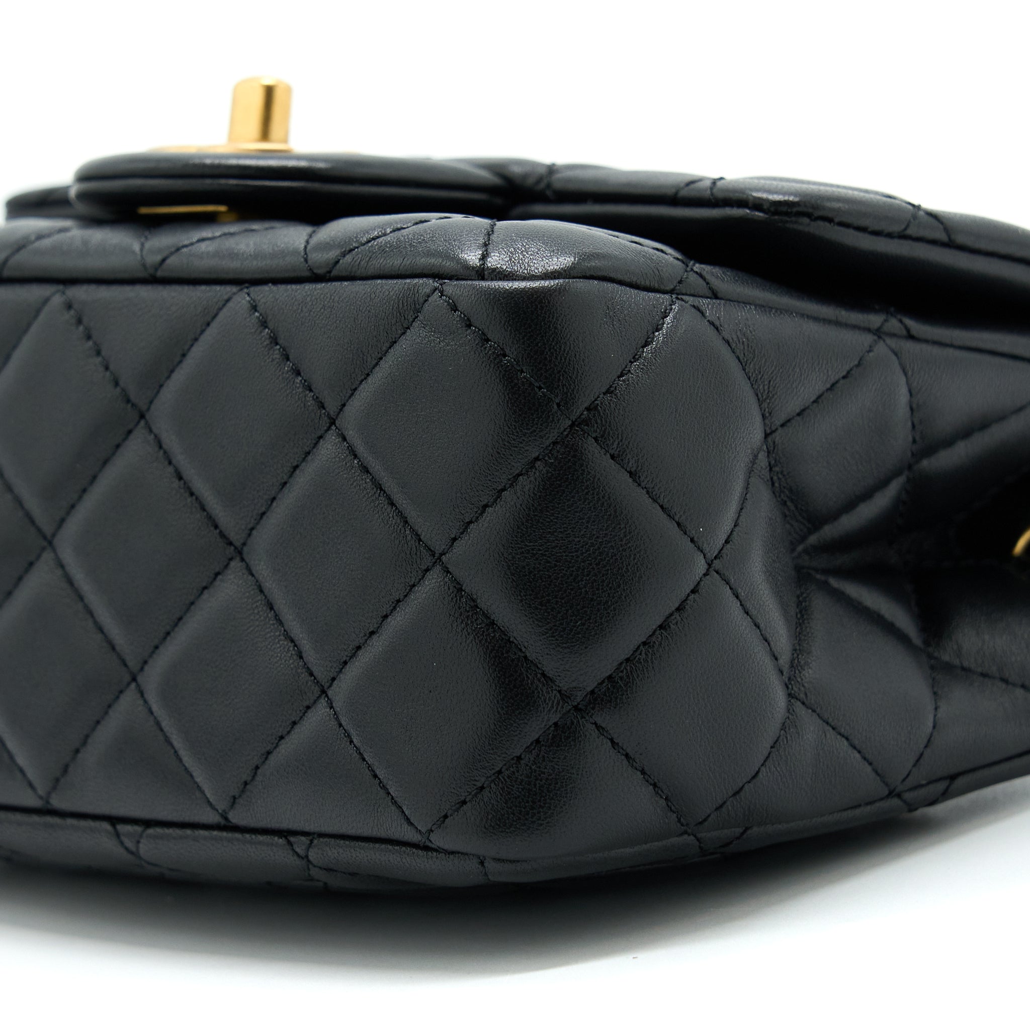 chanel-mini-2-55-reissue-flap-bag-lucky-charms-casino-limited-aged-calfskin-with-ghw