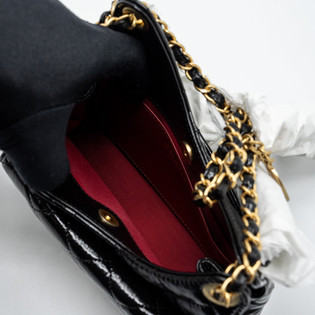 chanel-23c-small-hobo-bag-patent-black-ghw-microchip