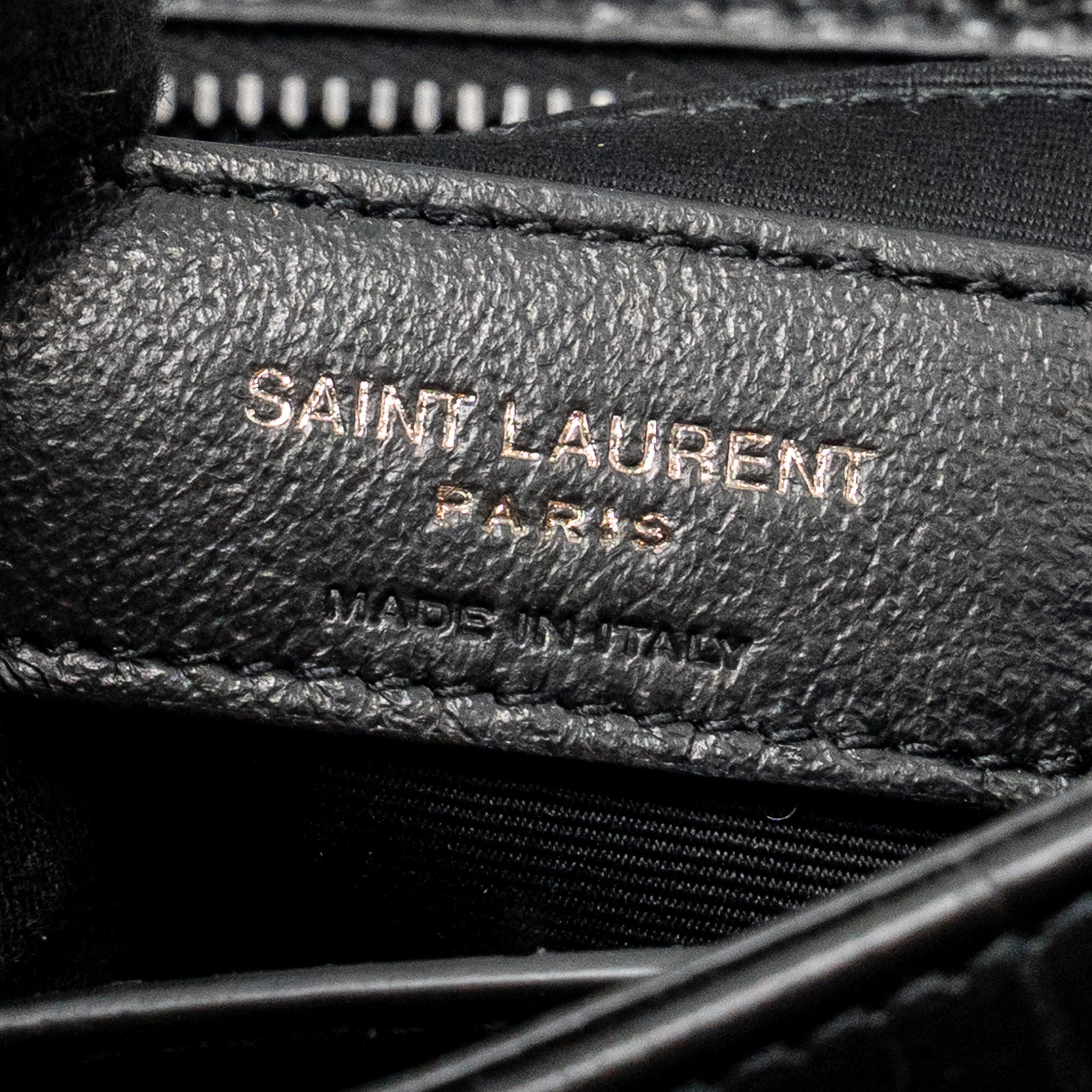 saint-laurent-ysl-medium-niki-bag-crocodile-embossed-black-calfskin-black-hardware-1