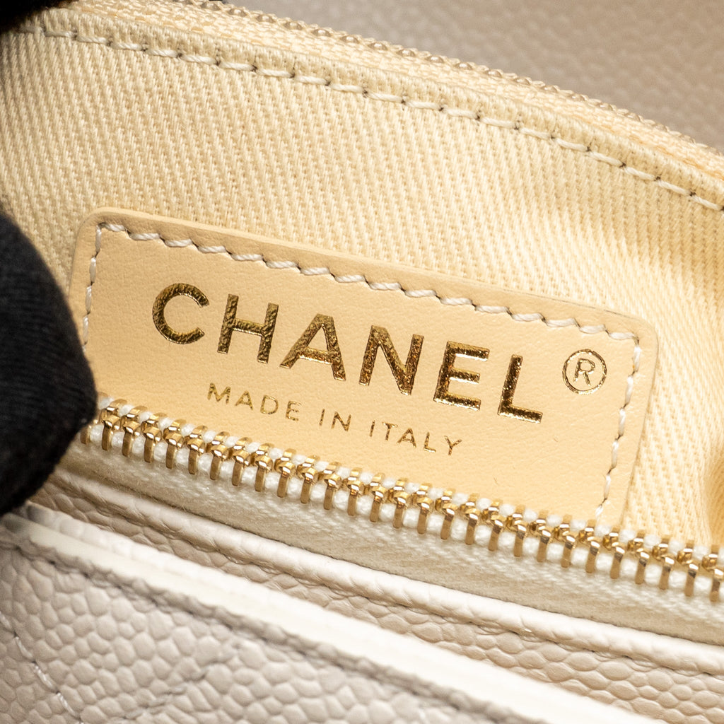 chanel-chic-affinity-top-handle-flap-bag-caviar-white-ghw-copy