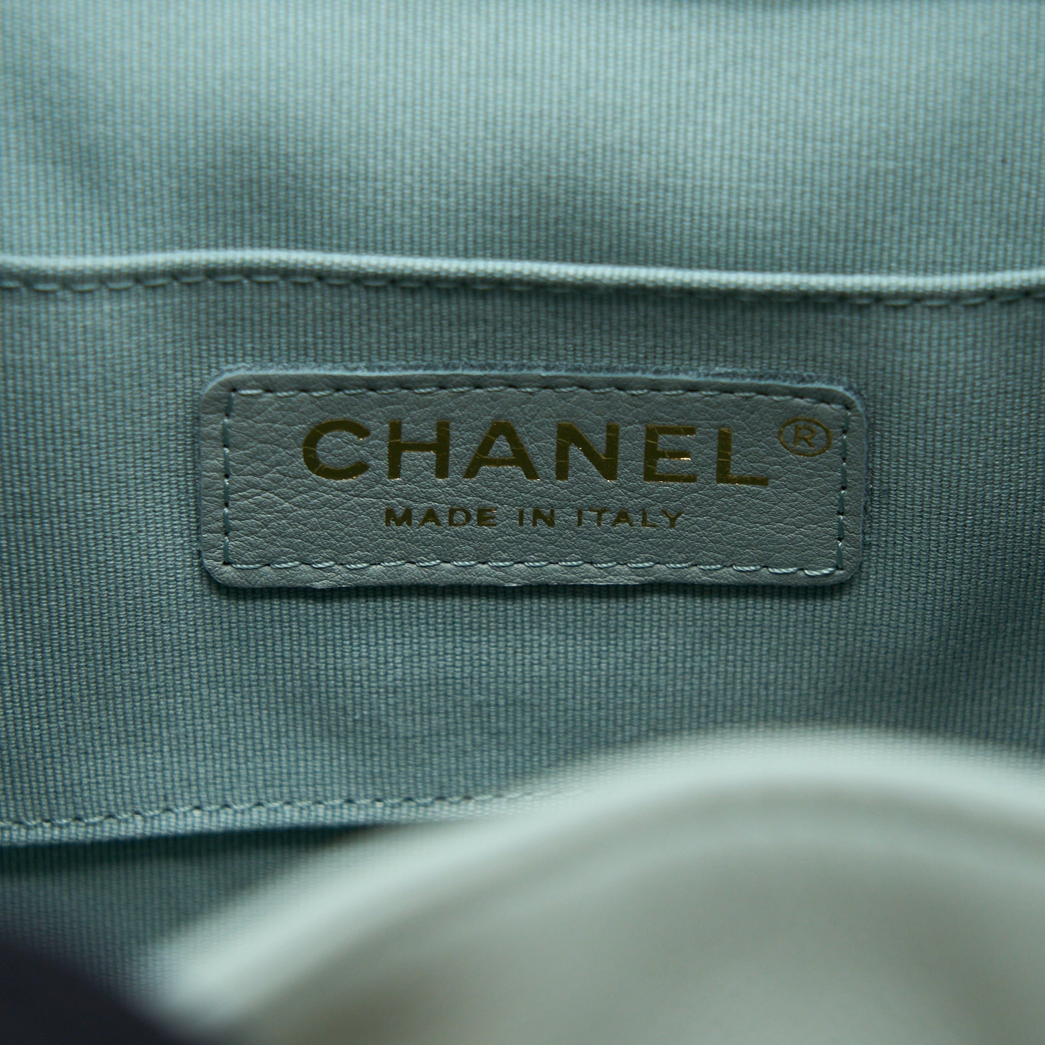 chanel-23c-duma-mini-backpack-calfskin-light-grey-lghw-microchip-1