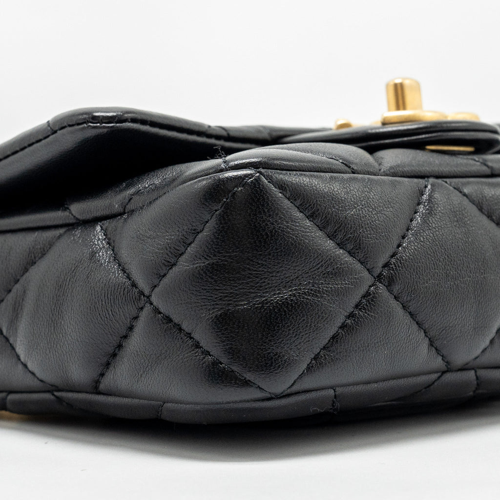 chanel-mini-square-flap-bag-with-giant-chain-lambskin-ghw-microchip-copy