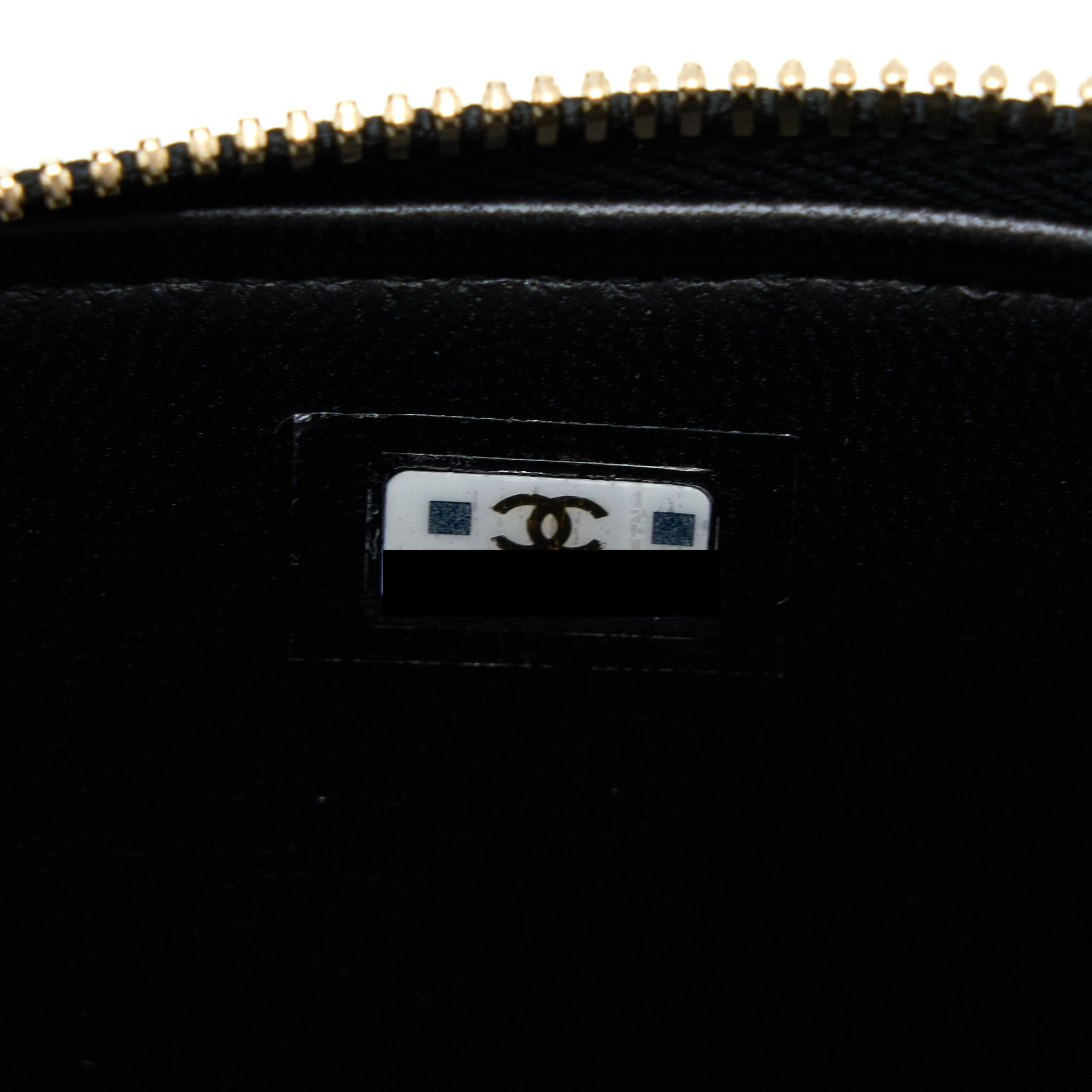 chanel-22k-leather-chain-top-handle-long-vanity-case-lambskin-black-brushed-ghw
