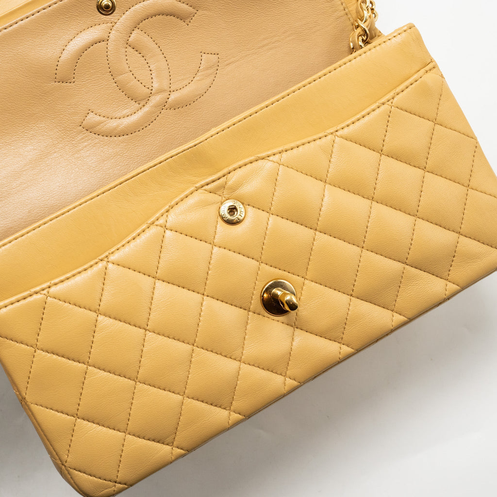 chanel-medium-classic-double-flap-bag-lambskin-beige-ghw