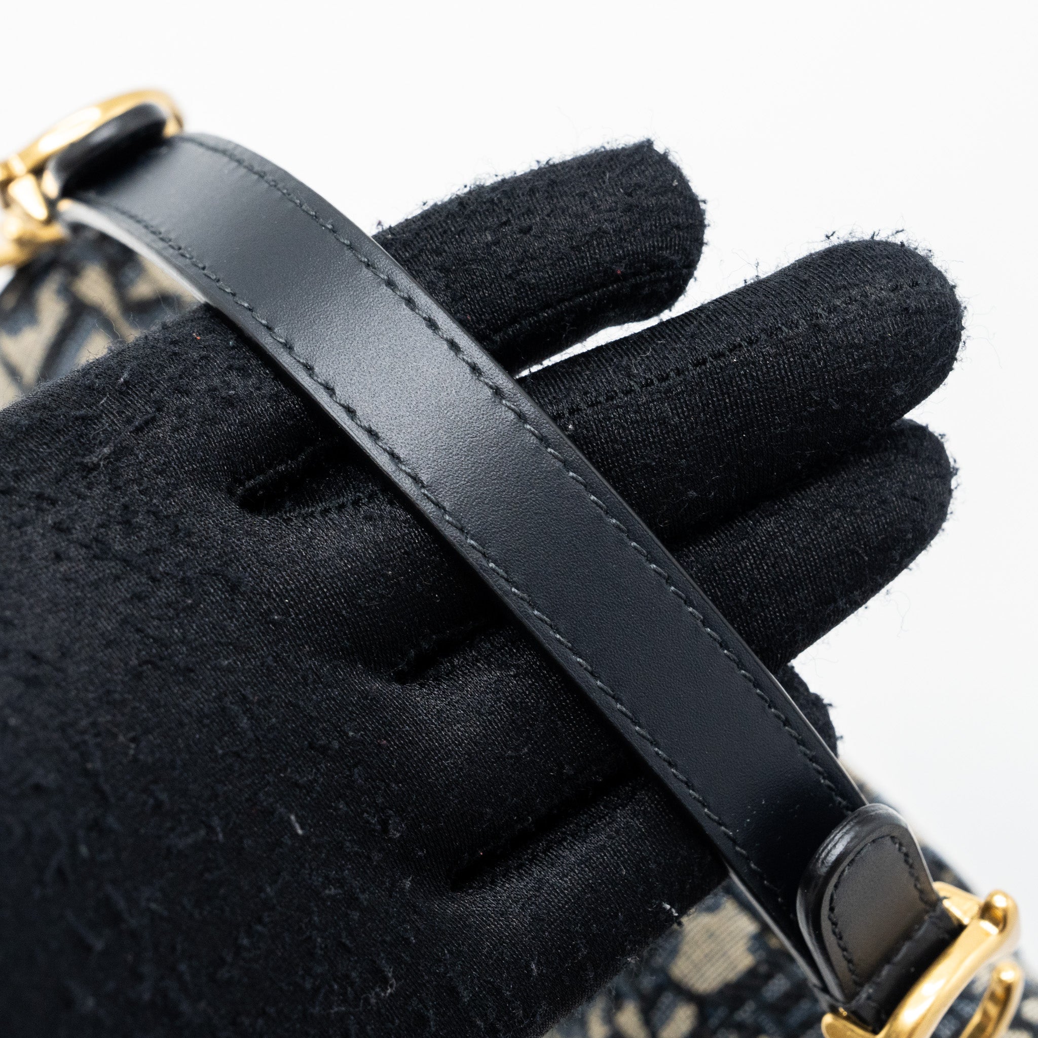 dior-mini-saddle-bag-blue-oblique-jacquard-ghw-2