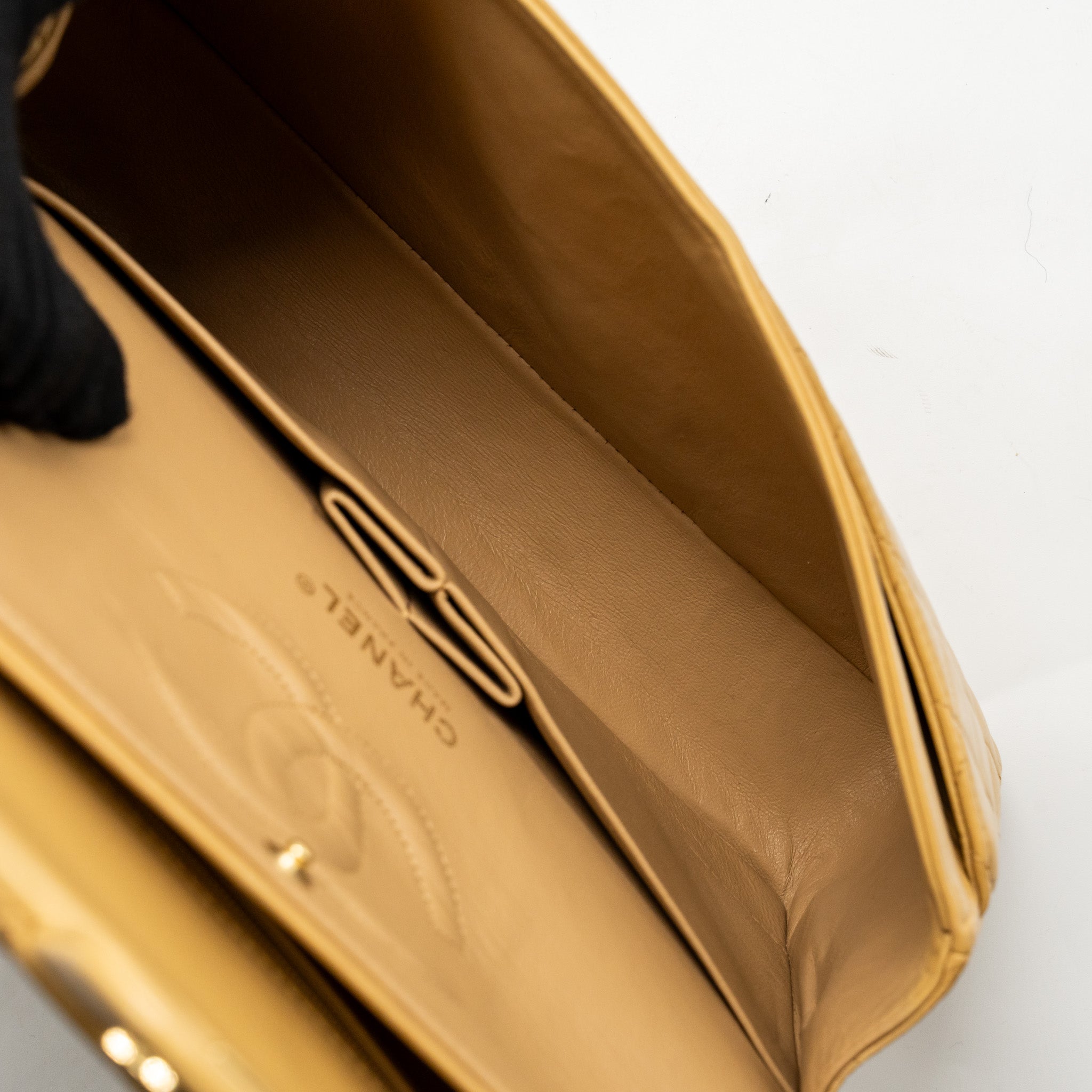 chanel-medium-classic-double-flap-bag-lambskin-beige-ghw