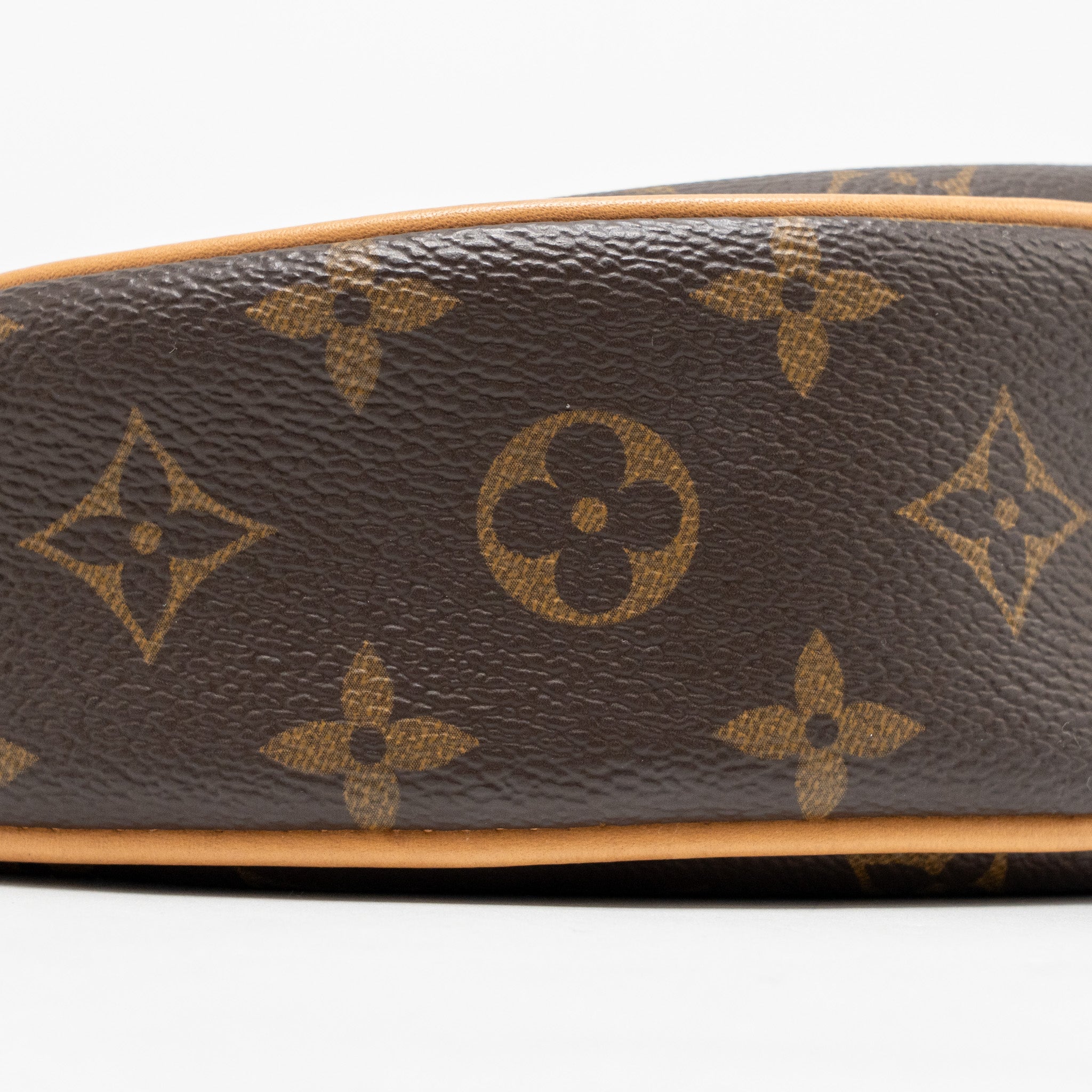 louis-vuitton-half-moon-loop