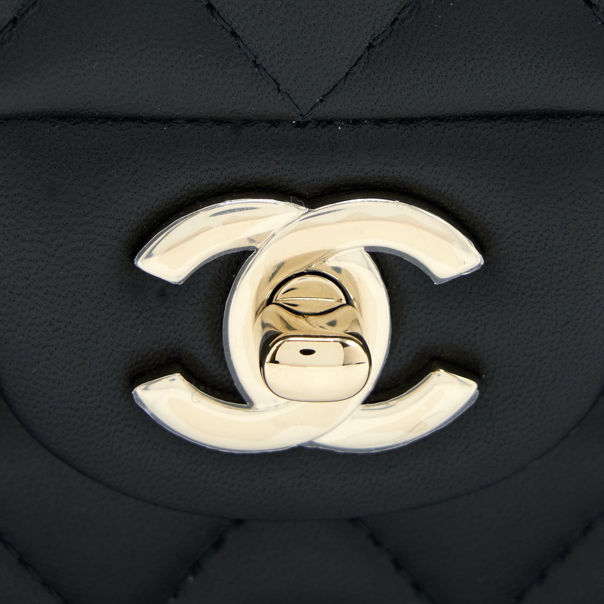 chanel-top-handle-mini-rectangular-lambskin-black-lghw-microchip