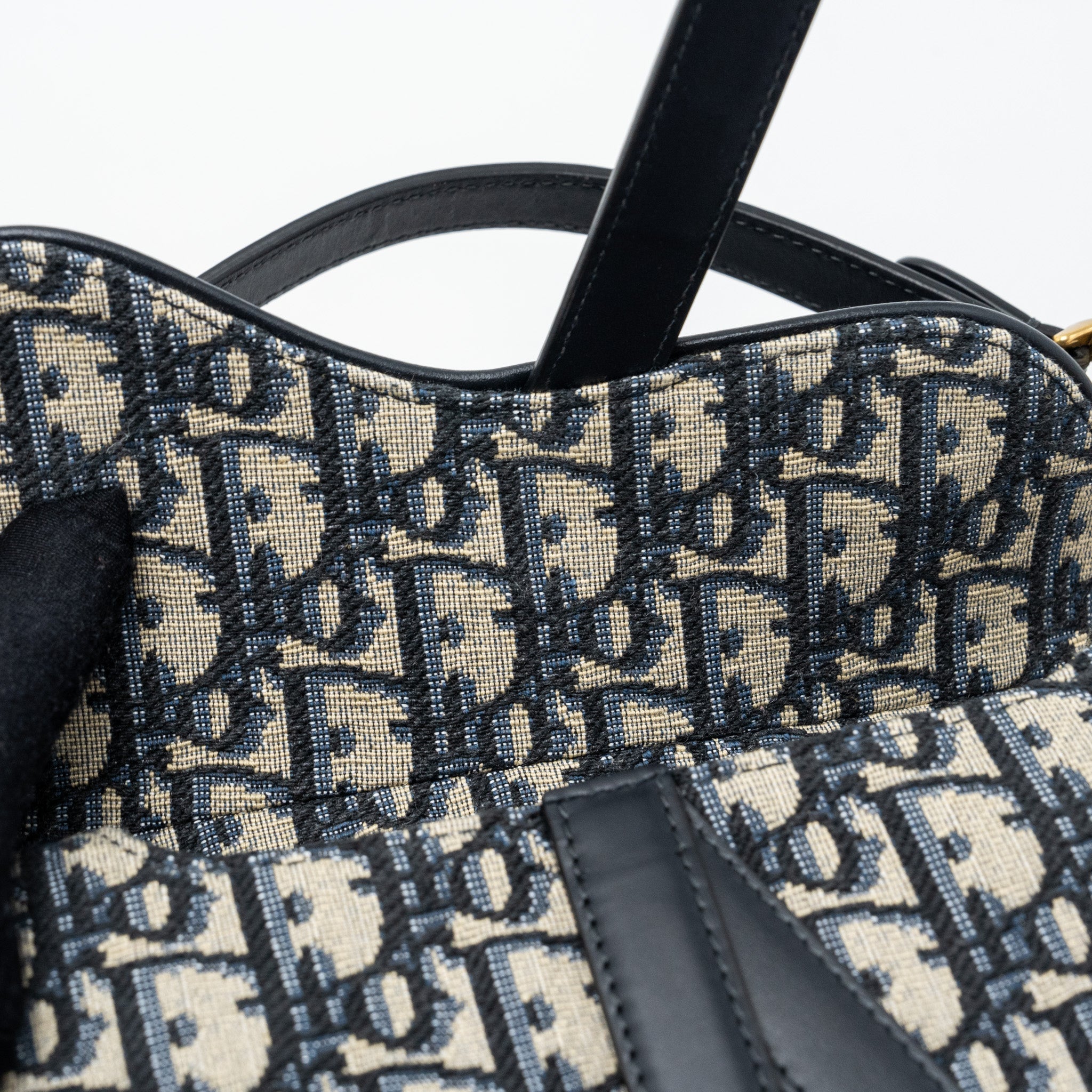 dior-mini-saddle-bag-blue-oblique-jacquard-ghw-2