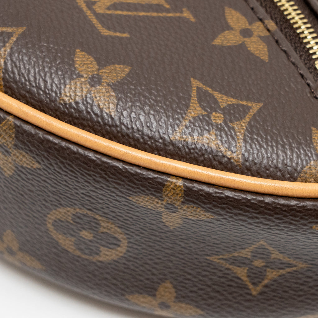 louis-vuitton-half-moon-loop