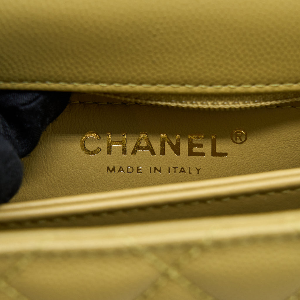 chanel-extra-mini-coco-handle-caviar-green-lghw-microchip