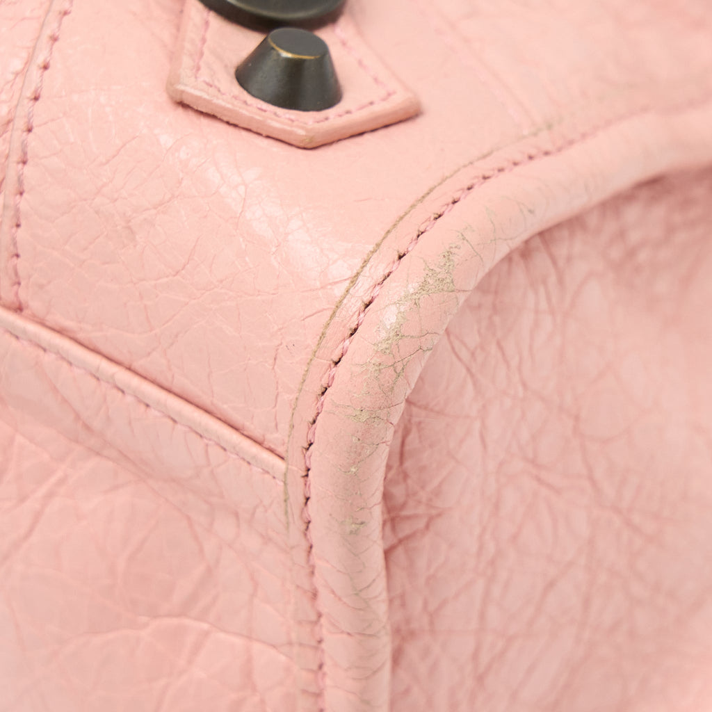 balenciaga-classic-city-bag-leather-pink-black-hardware