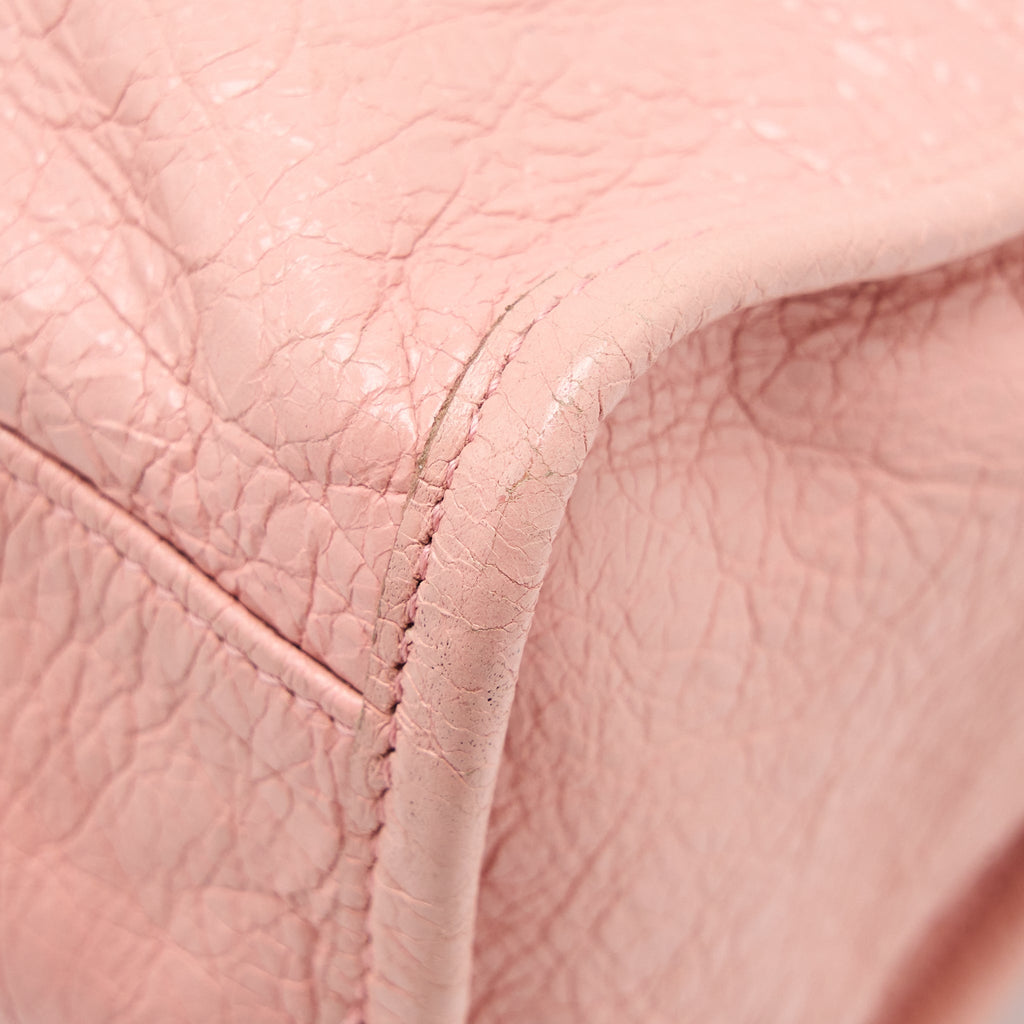 balenciaga-classic-city-bag-leather-pink-black-hardware