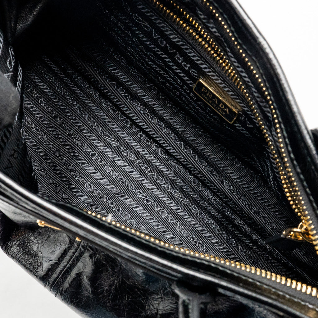 prada-bonnie-medium-leather-handbag-calfskin-black-ghw