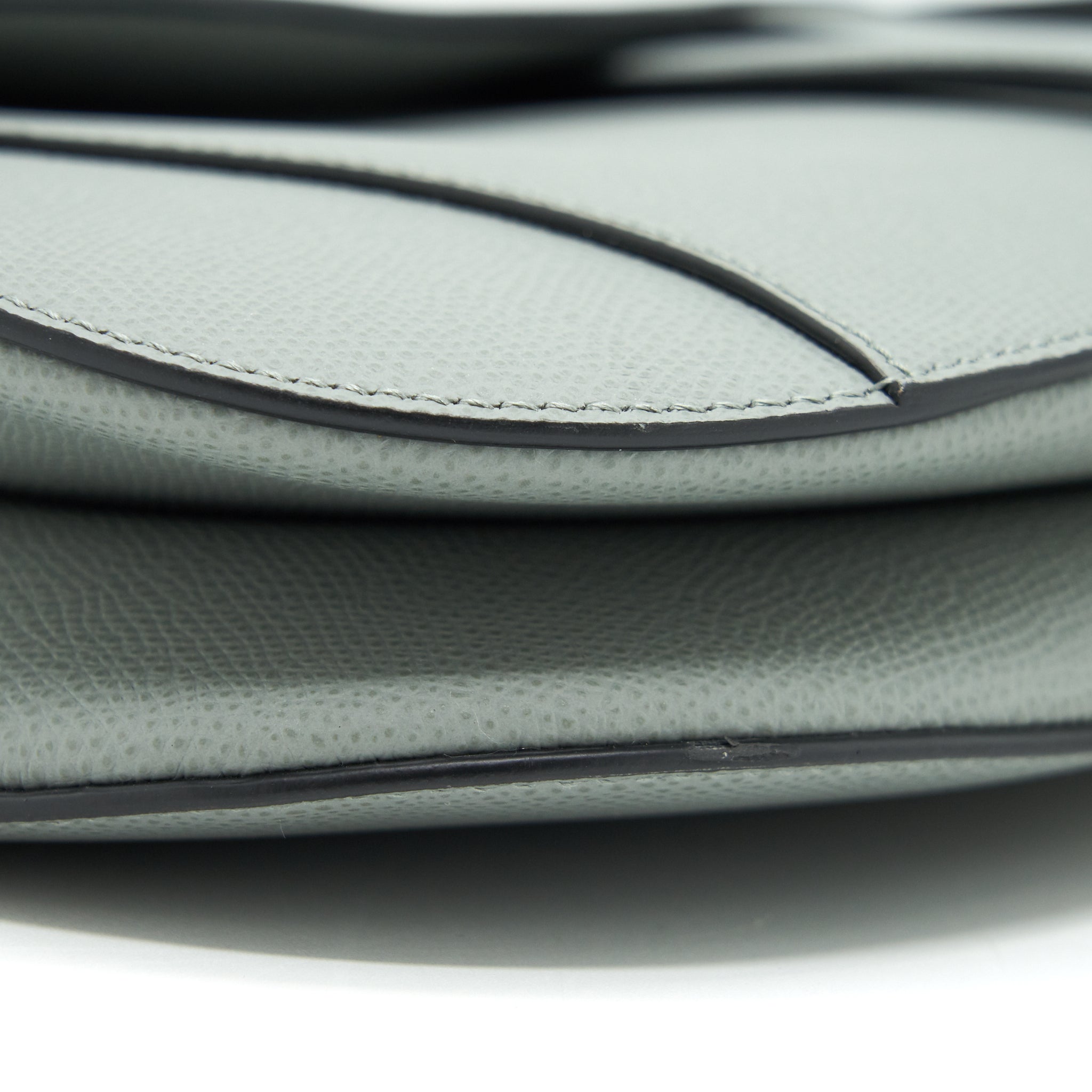dior-medium-saddle-bag-grained-calfskin-grey-with-dior-canvas-shoulder-strap-1