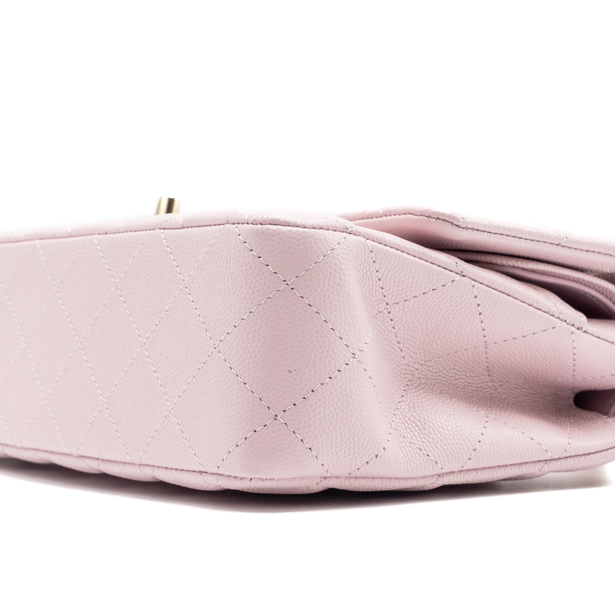 chanel-21s-medium-classic-double-flap-bag-caviar-light-pink-lgwh-copy-1