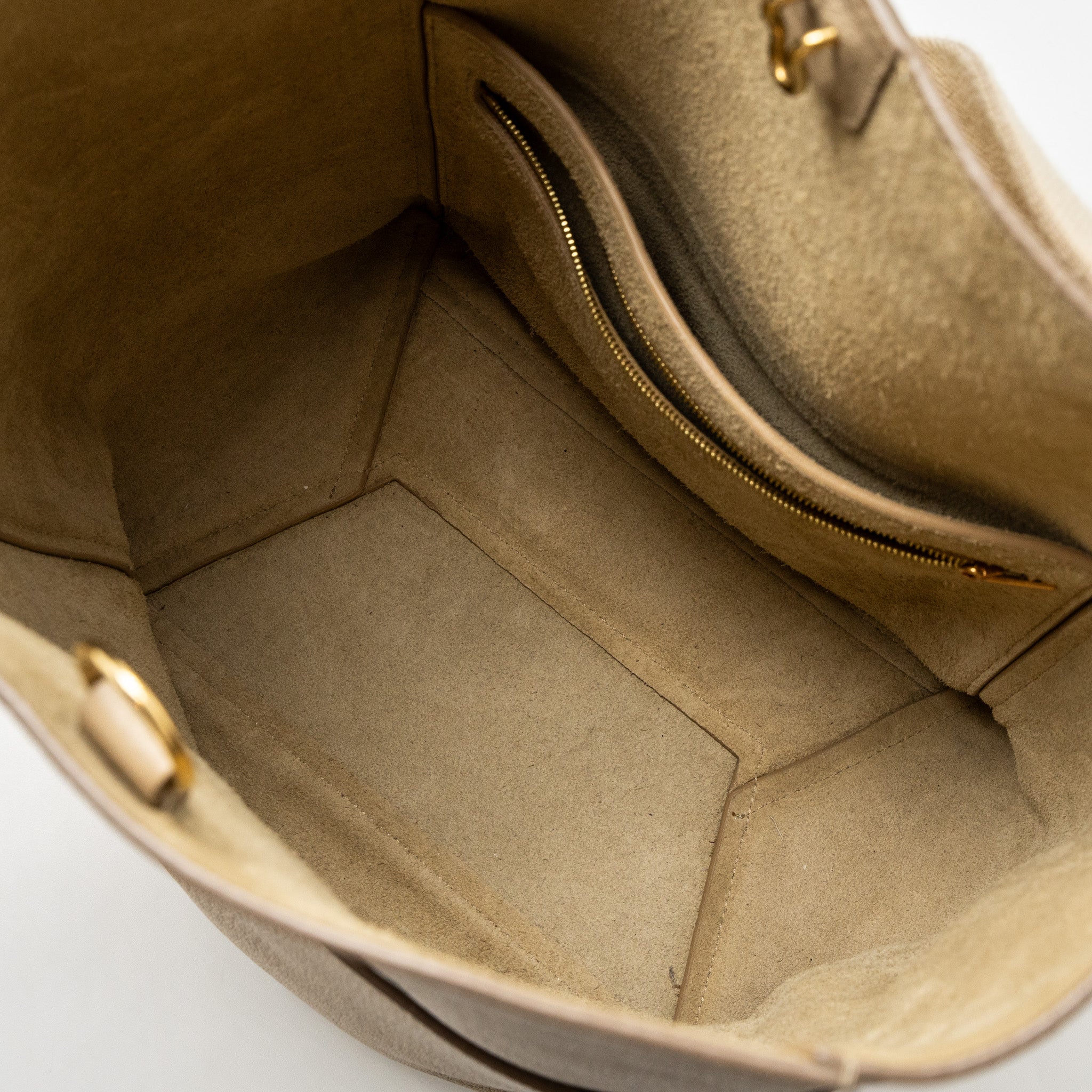 celine-sangle-bucket-bag-calfskin-beige-ghw