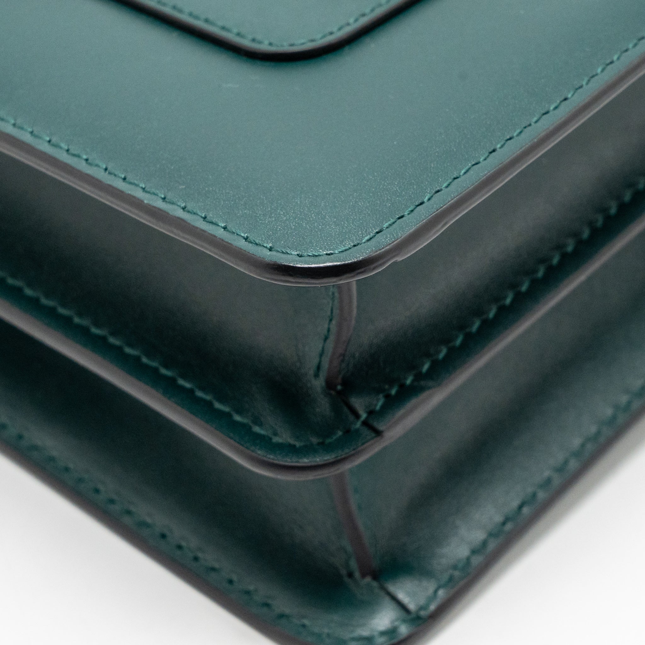 bvlgari-serpenti-forever-flap-bag-calfskin-green-lghw-copy