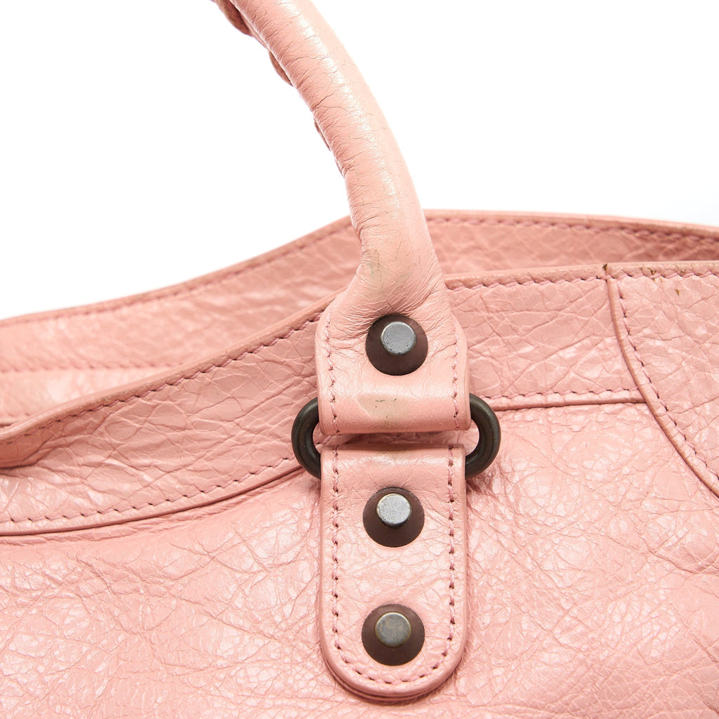 balenciaga-classic-city-bag-leather-pink-black-hardware