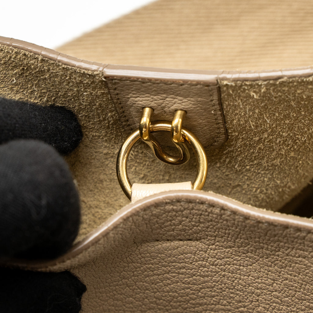 celine-sangle-bucket-bag-calfskin-beige-ghw