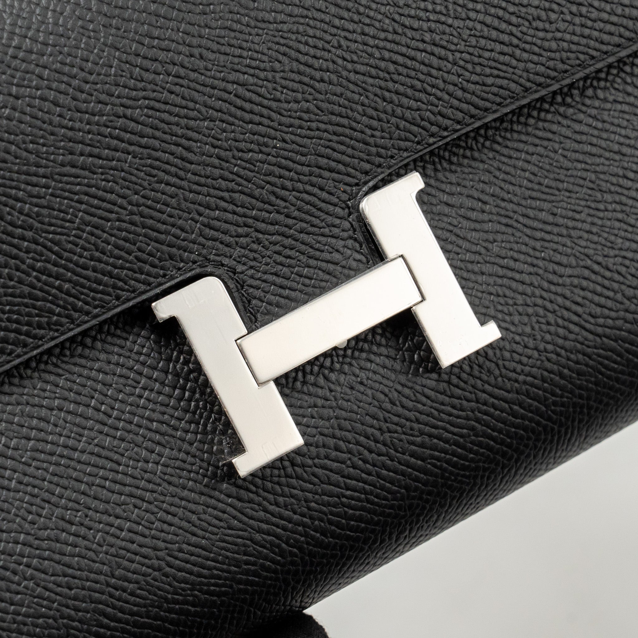 hermes-constance-to-go-epsom-black-shw-stamp-k