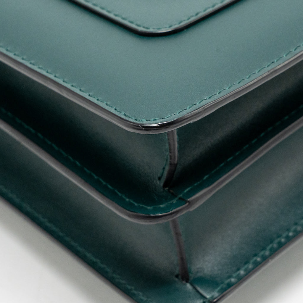 bvlgari-serpenti-forever-flap-bag-calfskin-green-lghw-copy