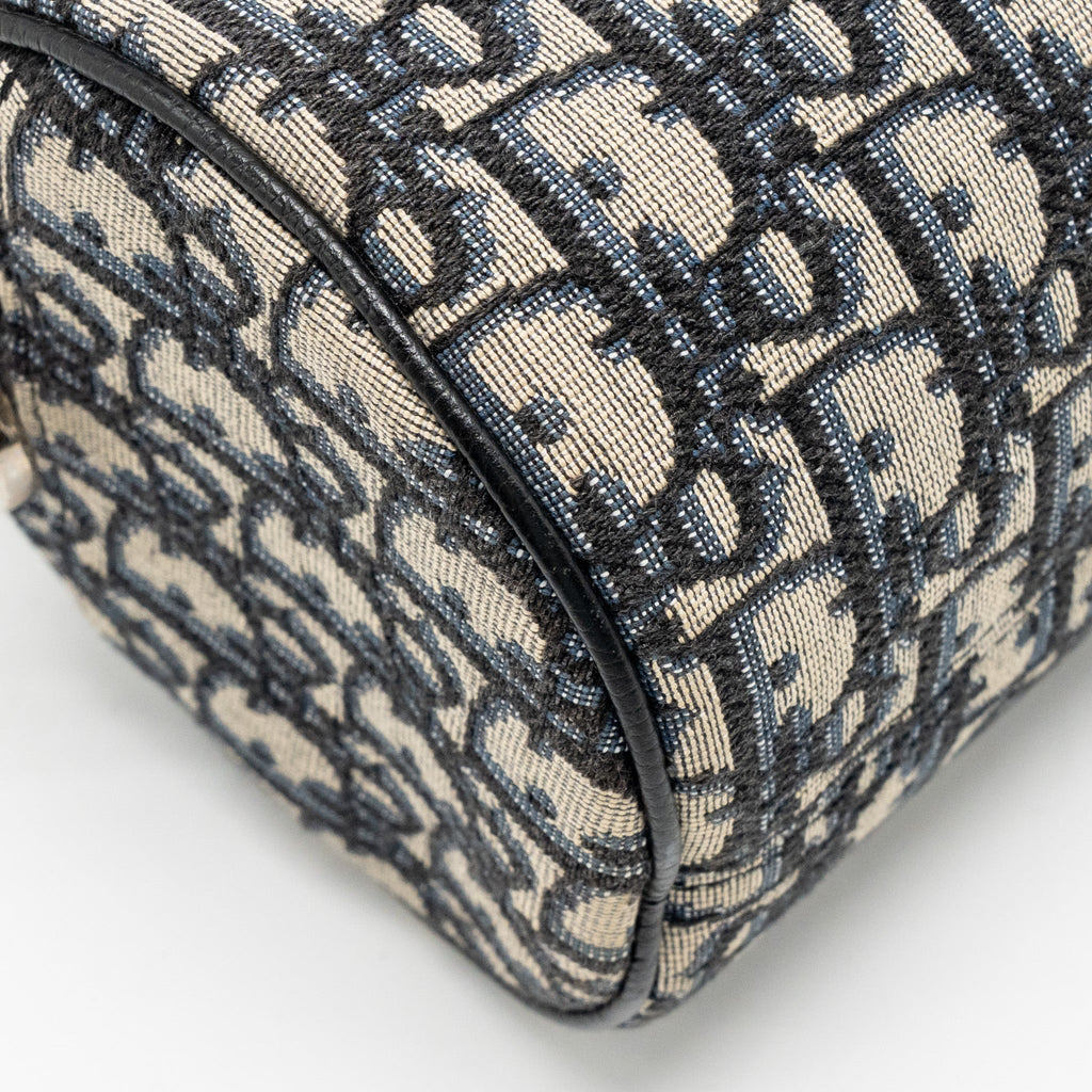 dior-roller-messenger-bag-oblique-jacquard-shw