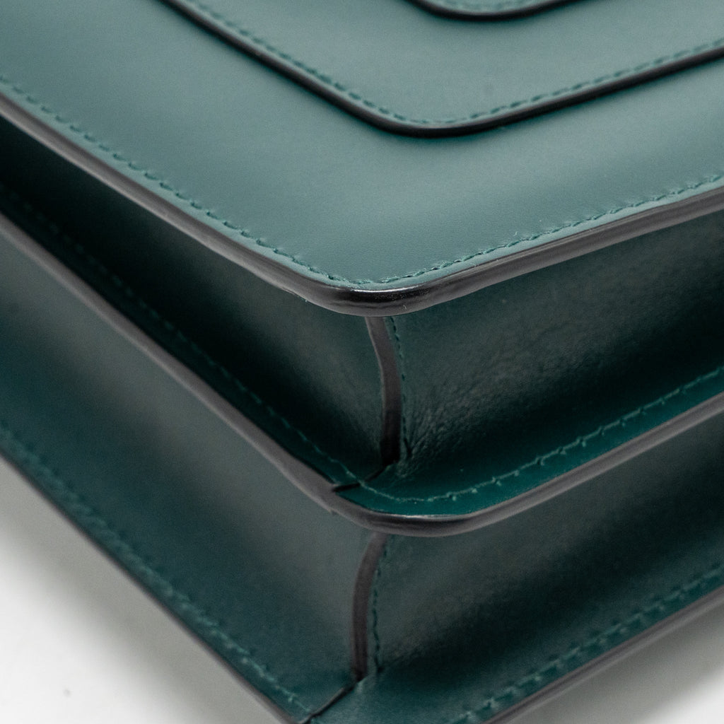 bvlgari-serpenti-forever-flap-bag-calfskin-green-lghw-copy