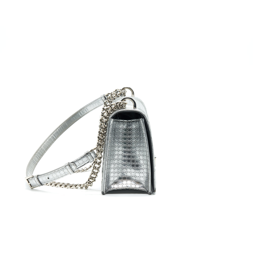 dior-medium-diorma-metallic-silver-with-shw