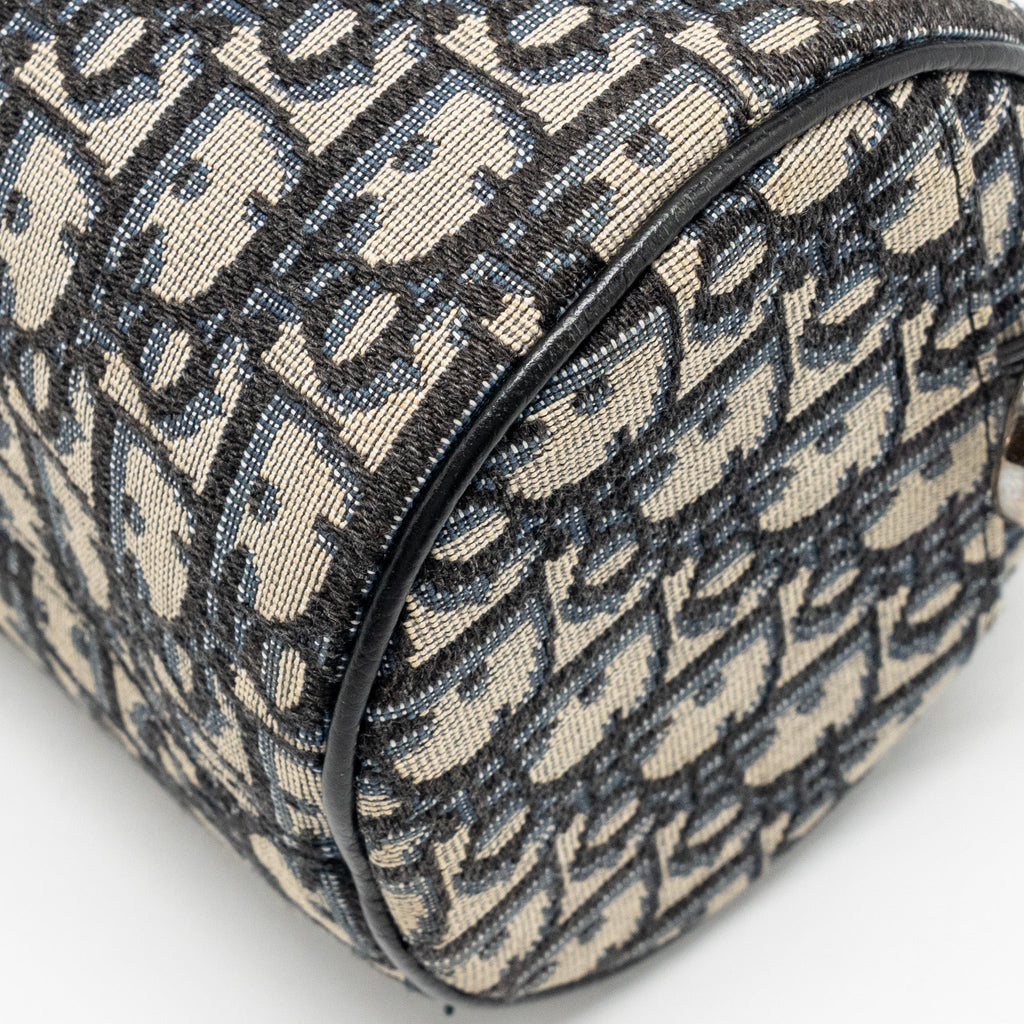 dior-roller-messenger-bag-oblique-jacquard-shw