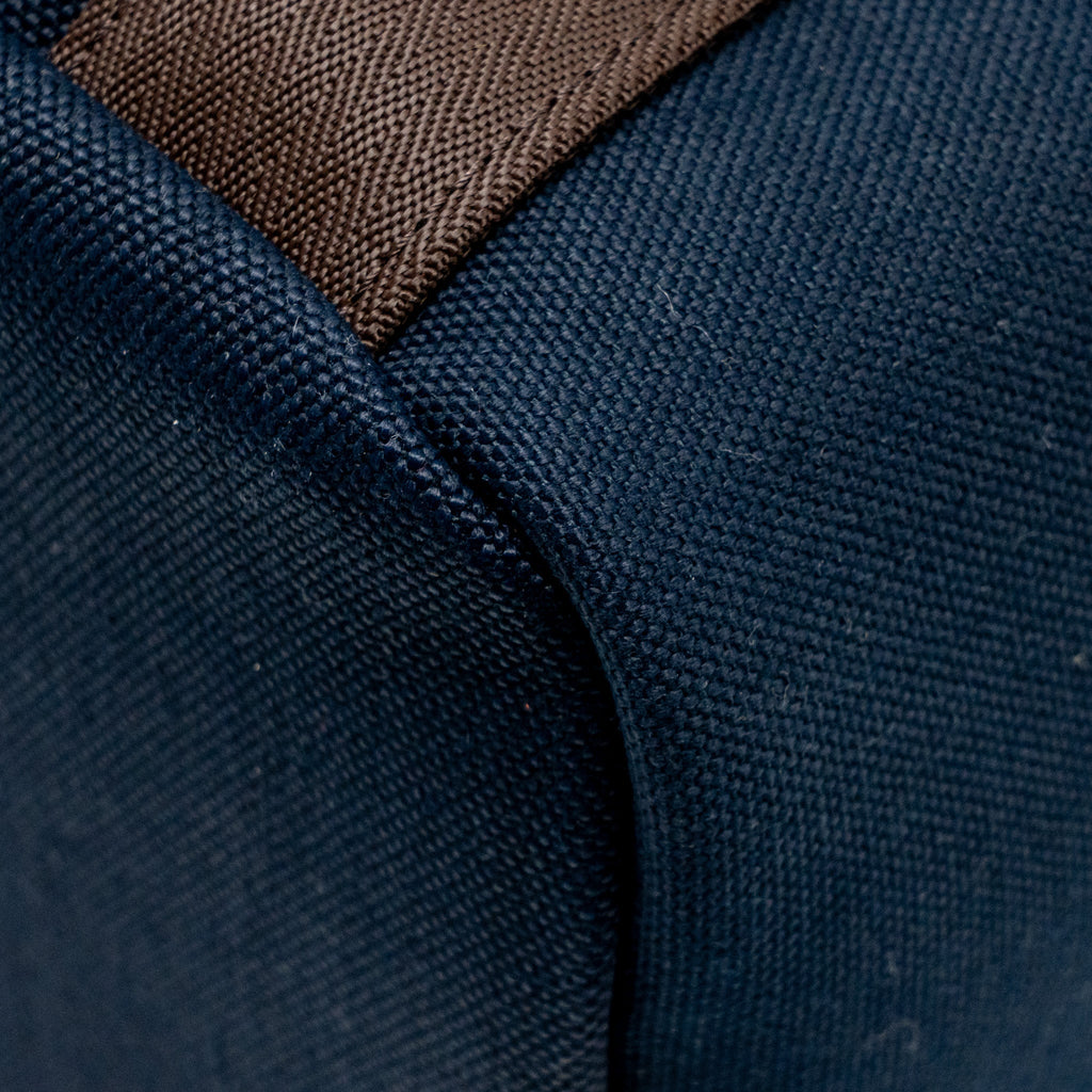 hermes-the-grooming-bag-canvas-bleu-navy-feu-shw-stamp-k