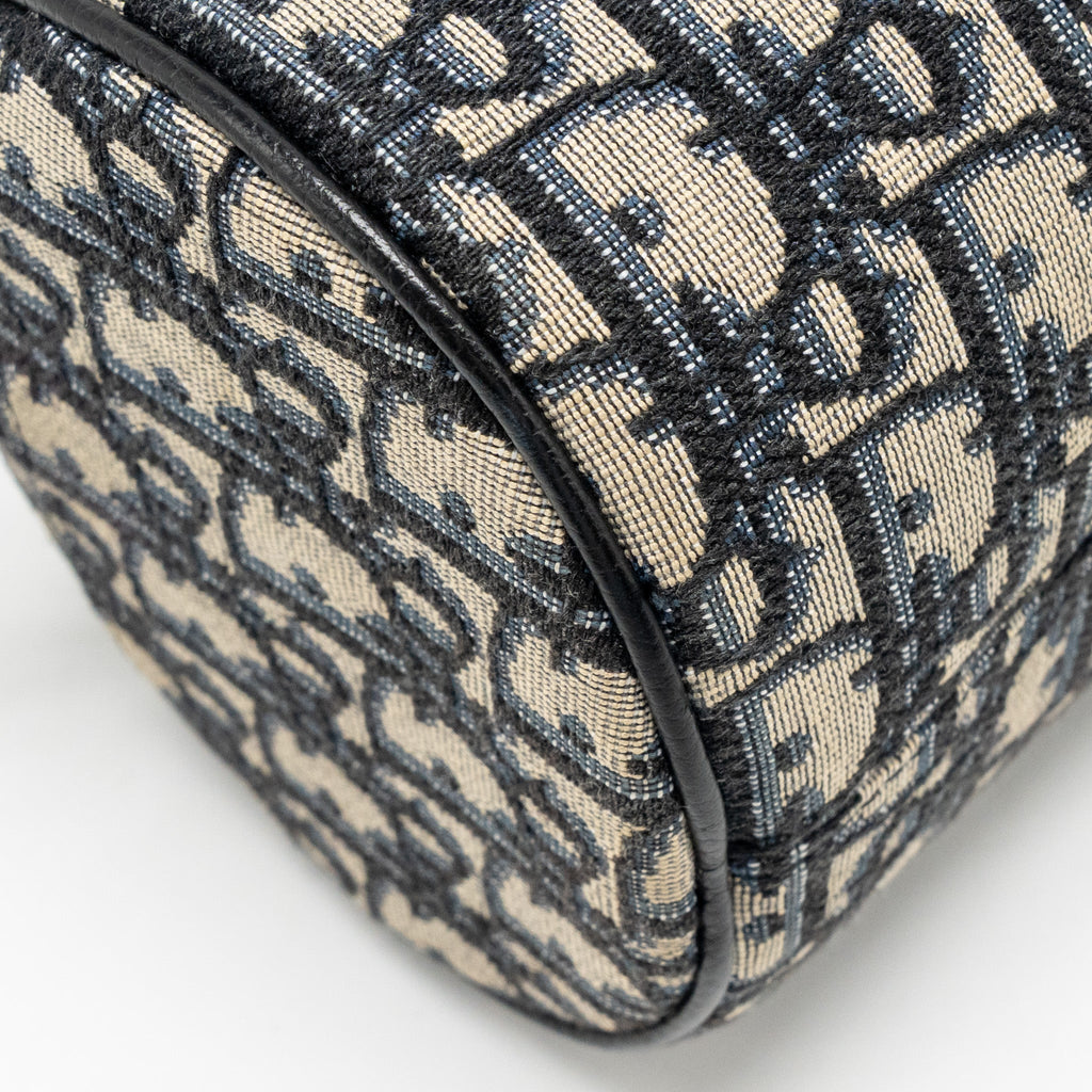 dior-roller-messenger-bag-oblique-jacquard-shw