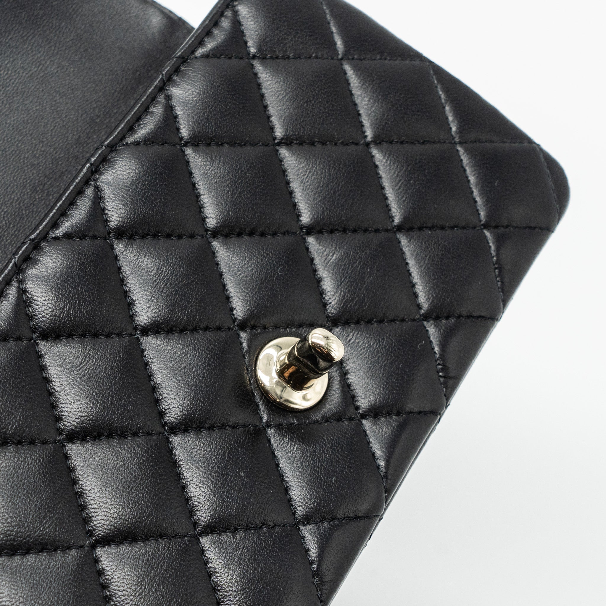chanel-top-handle-mini-rectangular-flap-bag-lambskin-black-lghwmicrochip