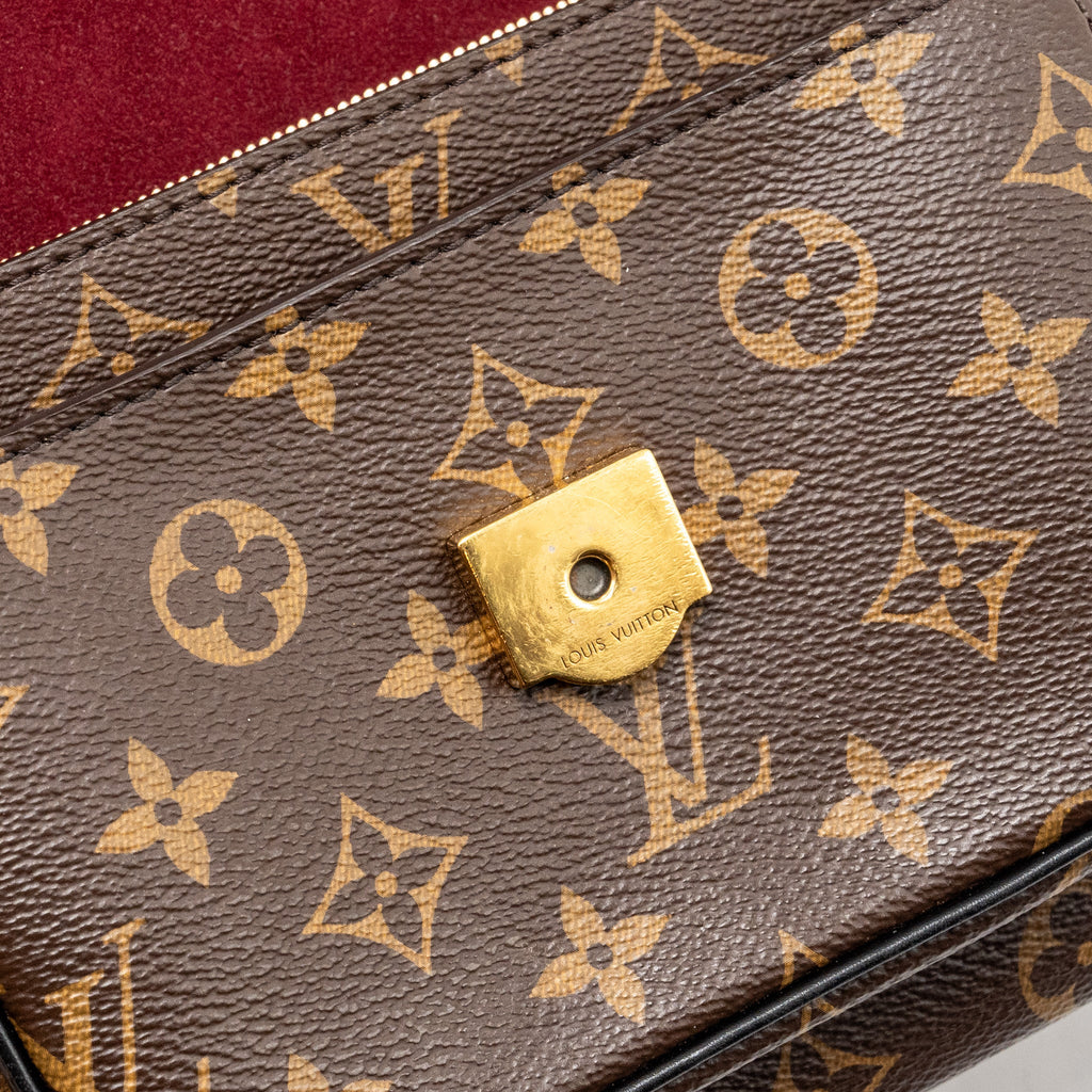 louis-vuitton-passy-monogram-canvas-black-gold-hardware