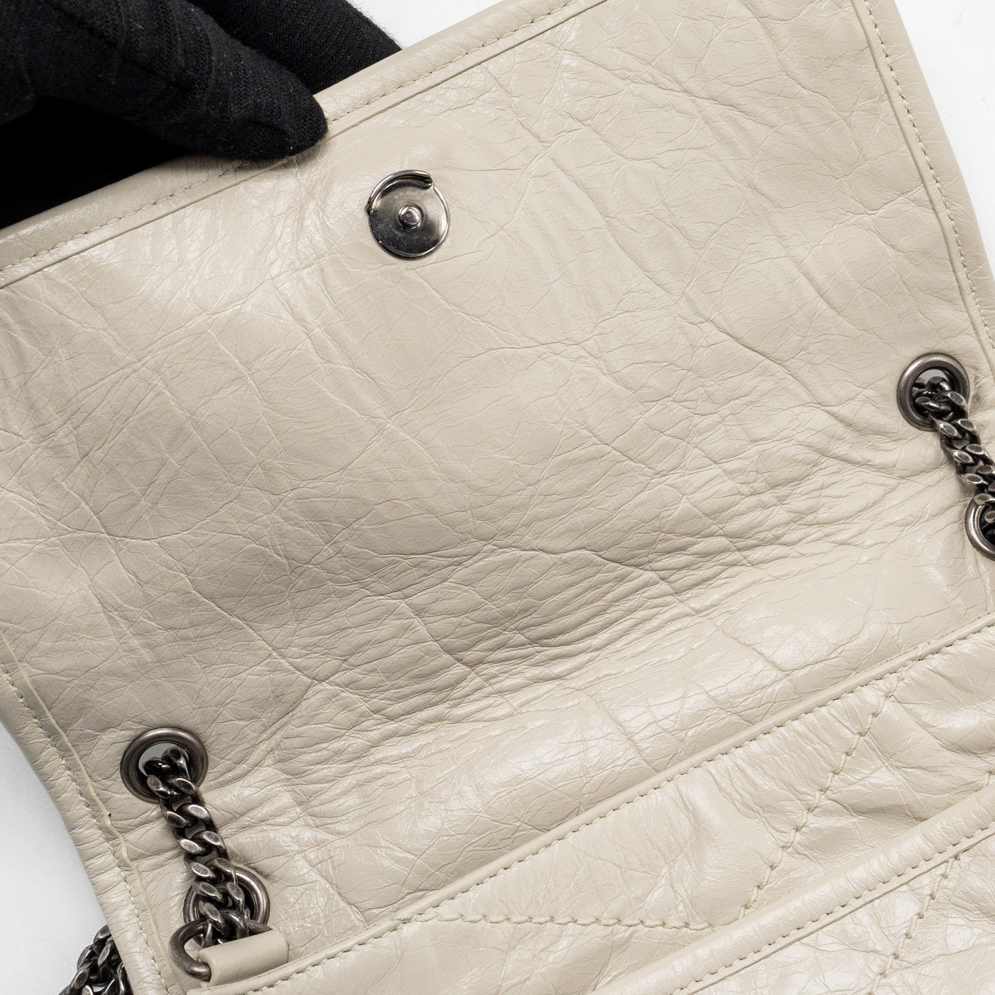 saint-laurent-ysl-niki-baby-flap-bag-calfskin-white-shw