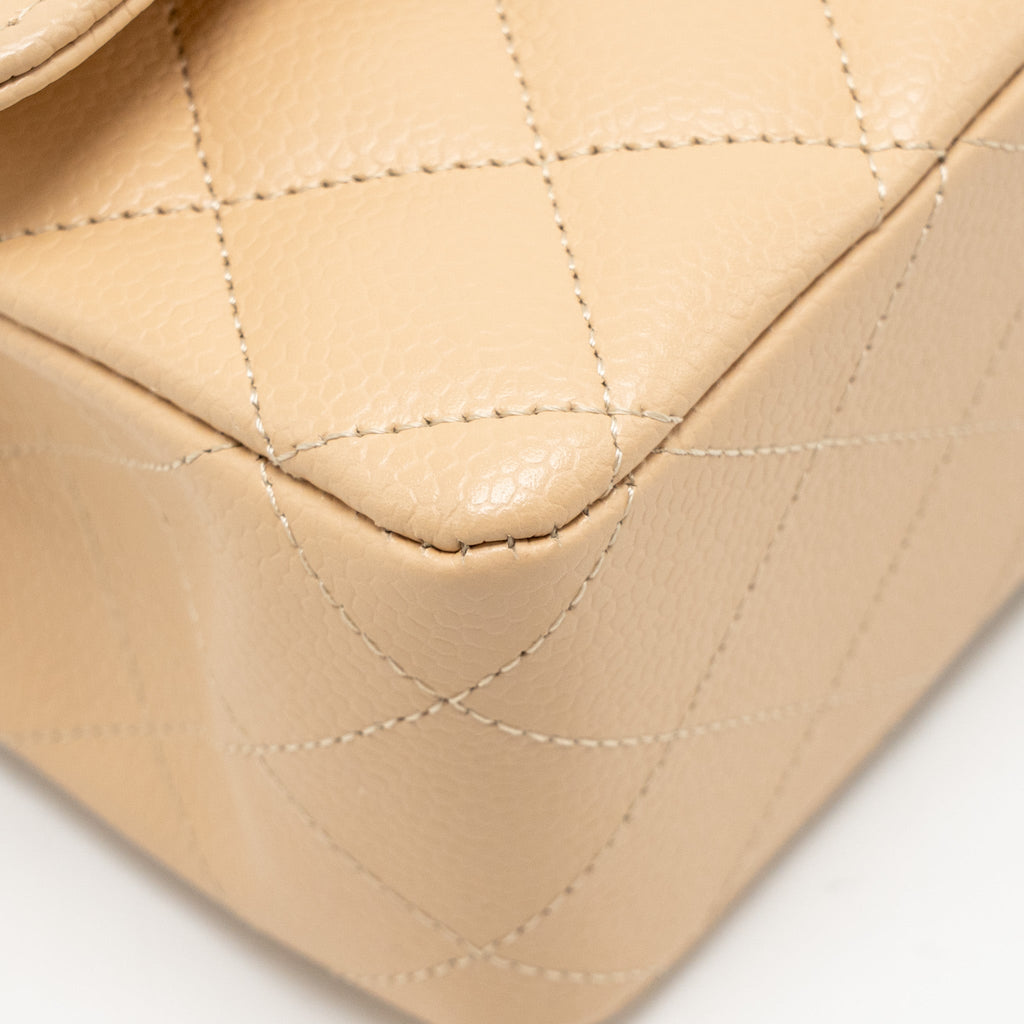 chanel-medium-classic-double-flap-bag-caviar-beige-lghw-microchip