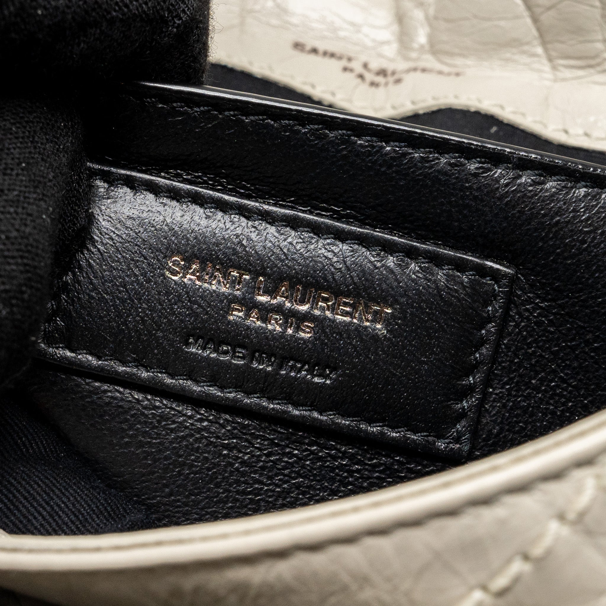 saint-laurent-ysl-niki-baby-flap-bag-calfskin-white-shw