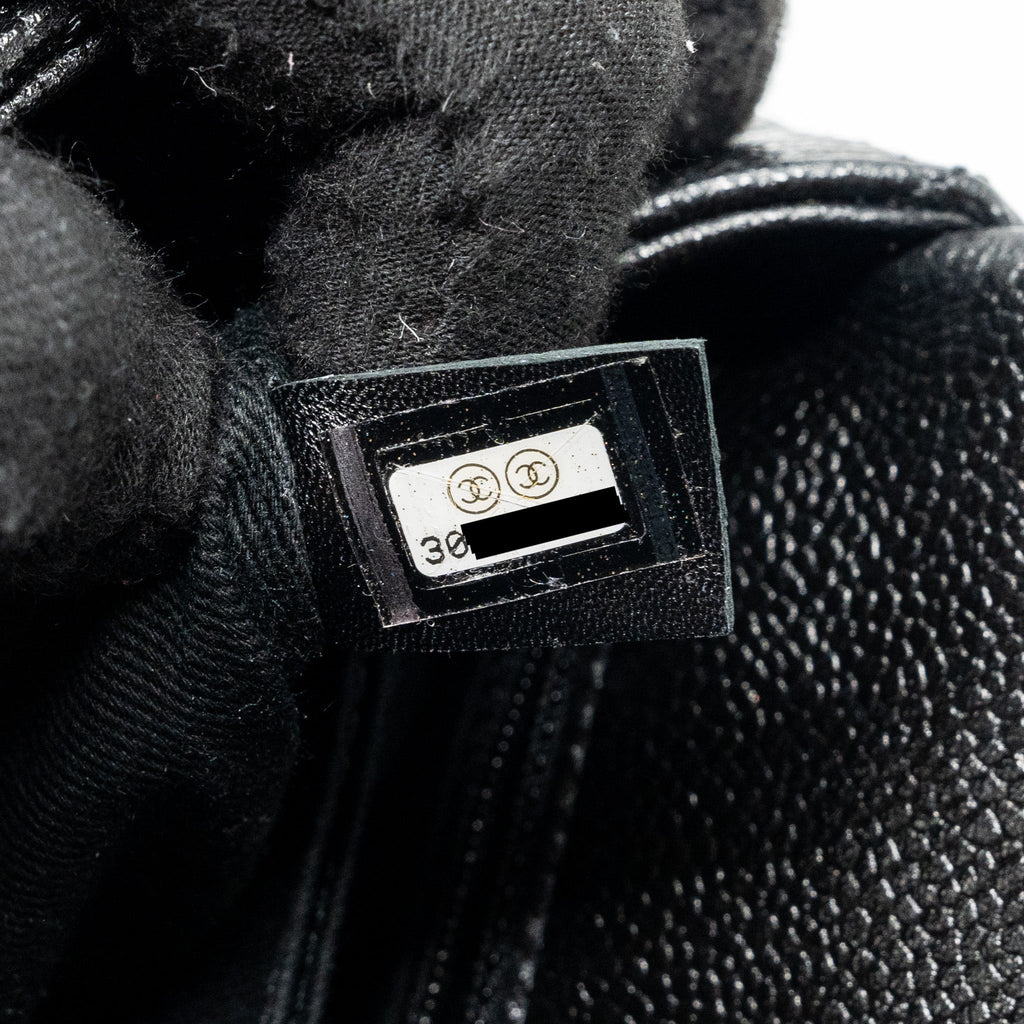 chanel-small-coco-handle-caviar-so-black-with-black-hardware-1