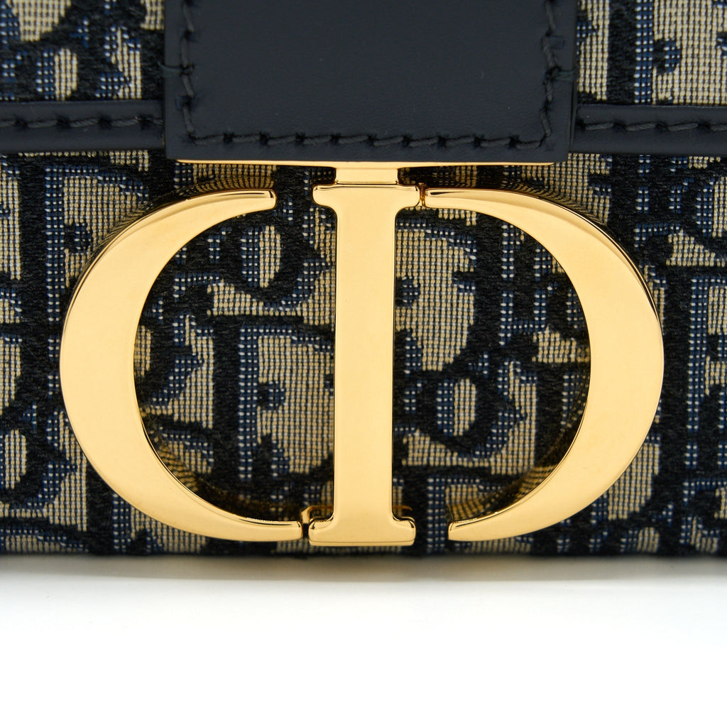 dior-30-montaigne-mini-box-bag-blue-oblique-ghw-1