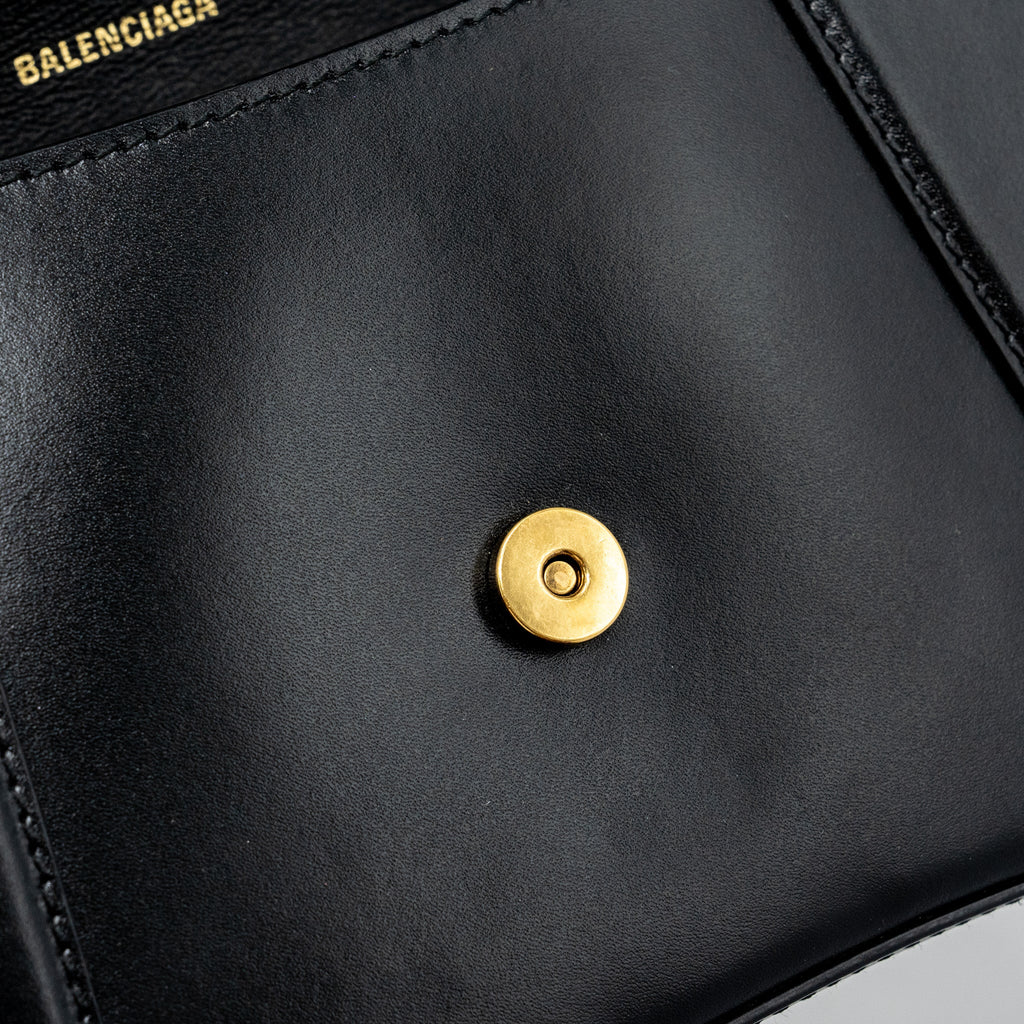 balenciaga-hourglass-s-calfskin-black-ghw-1