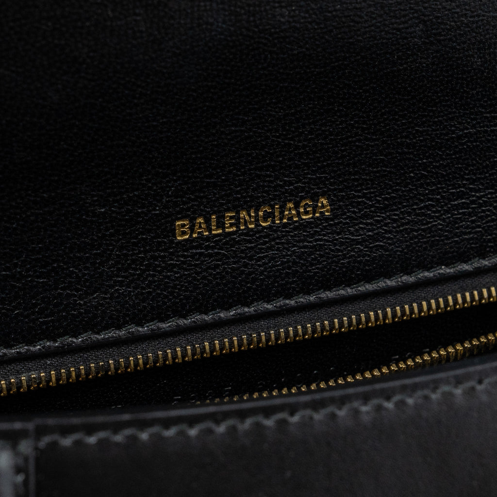 balenciaga-hourglass-s-calfskin-black-ghw-1