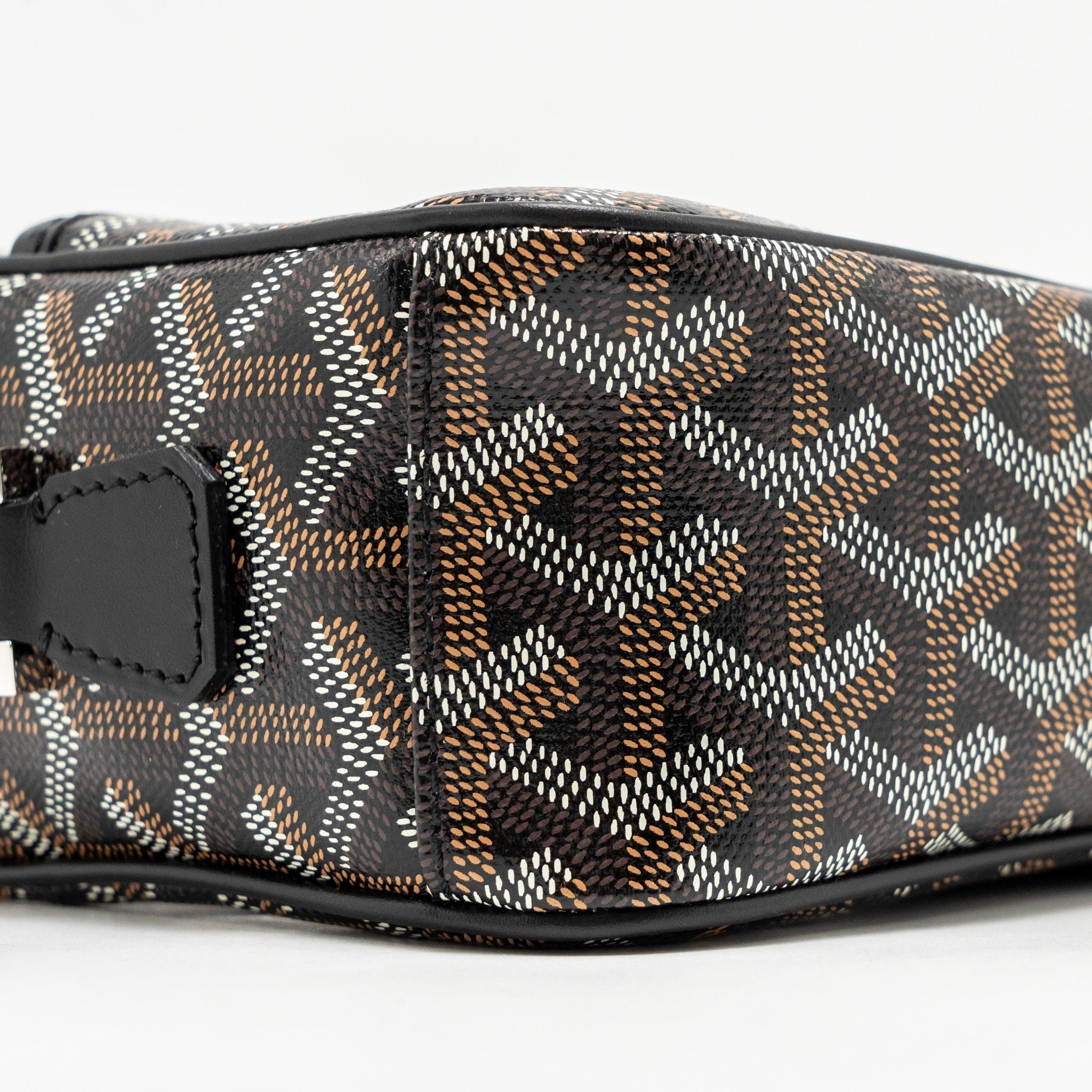 goyard-cap-vert-pm-crossbody-bag-goyardine-canvas-leather-black-shw-1