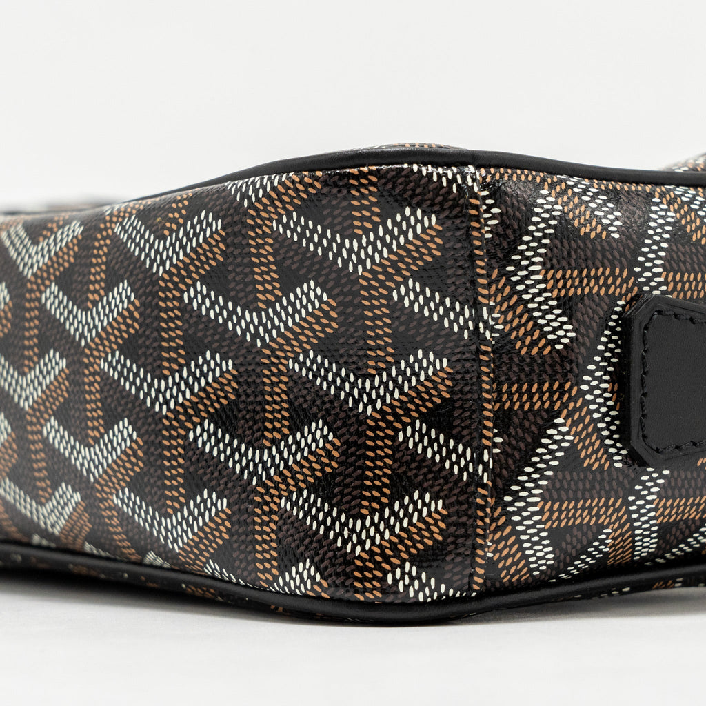 goyard-cap-vert-pm-crossbody-bag-goyardine-canvas-leather-black-shw-1