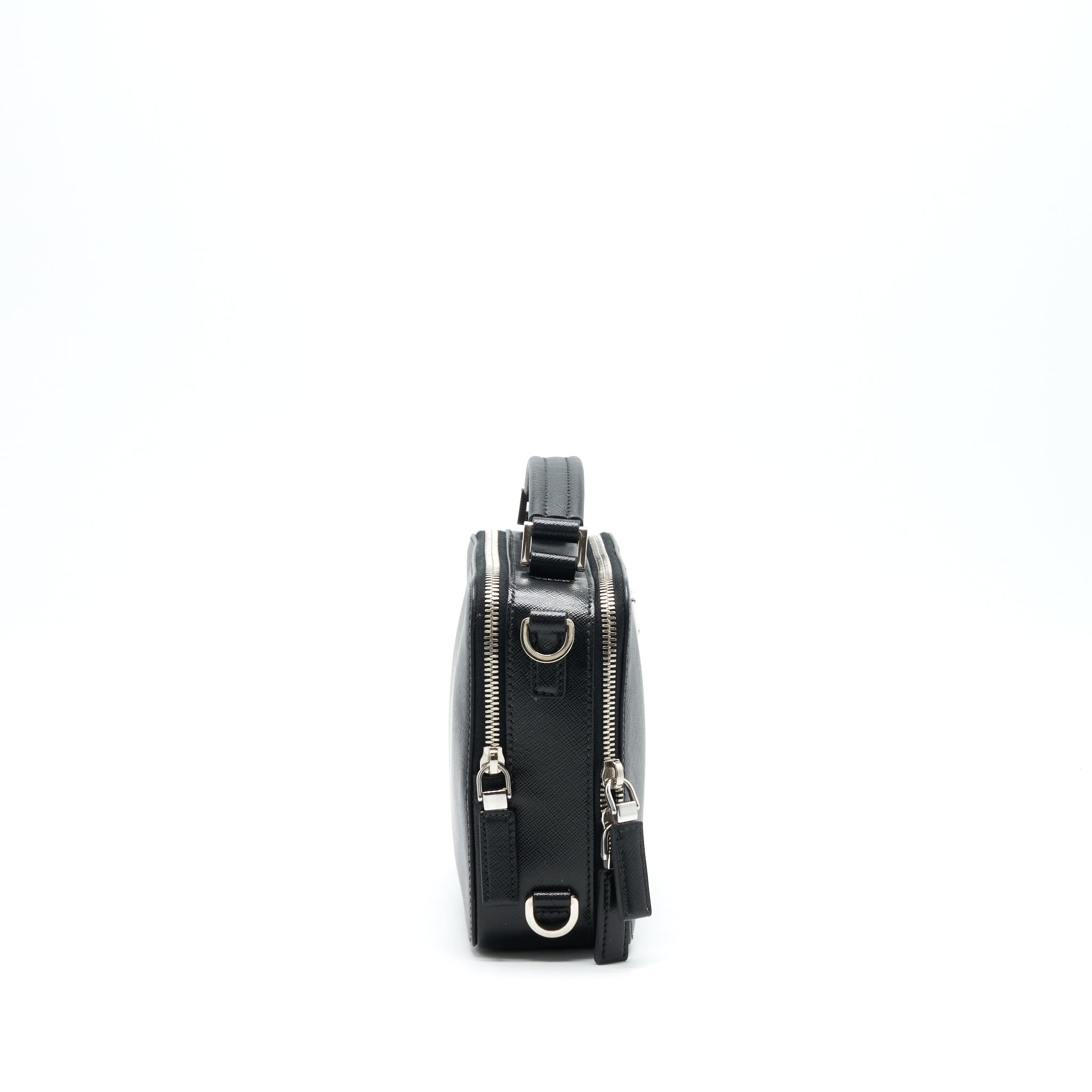 prada-saffiano-black