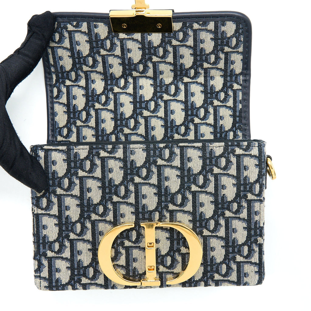 dior-30-montaigne-mini-box-bag-blue-oblique-ghw-1
