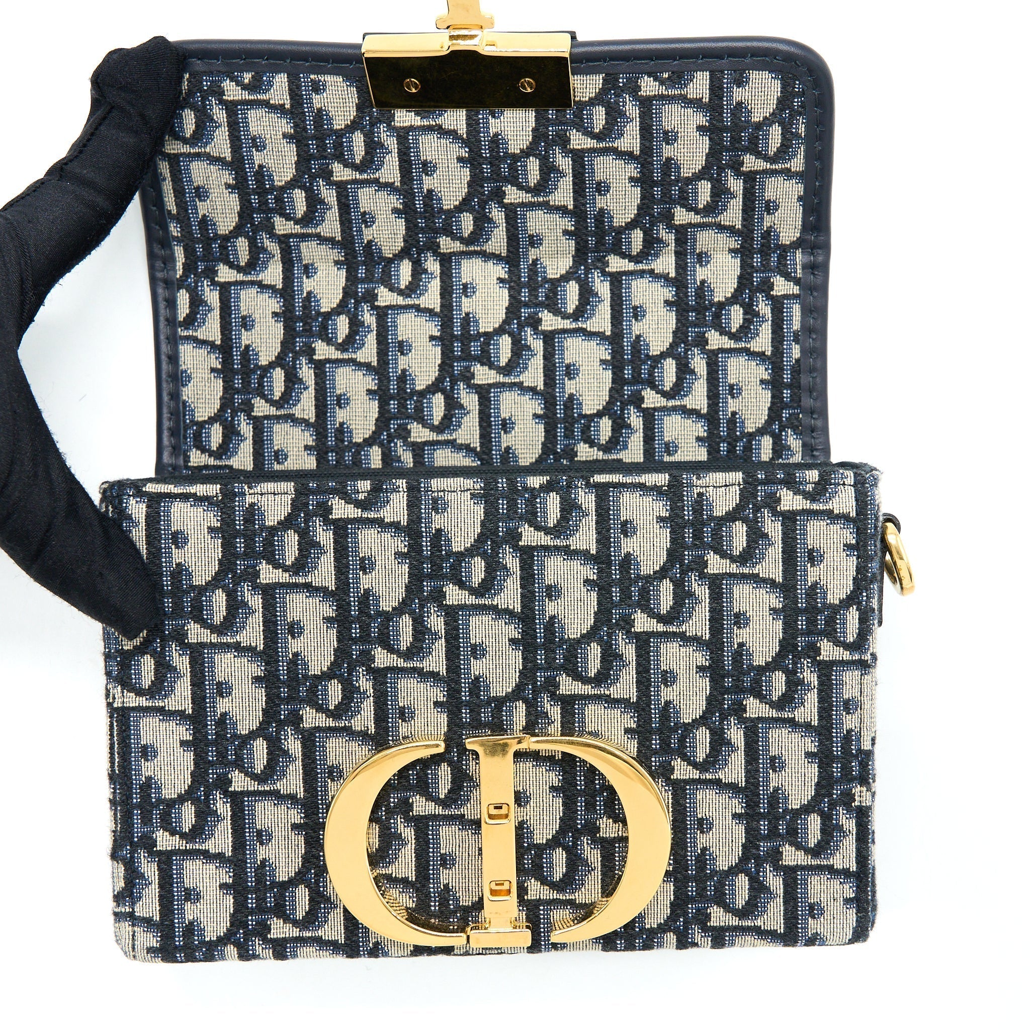 dior-30-montaigne-mini-box-bag-blue-oblique-ghw-1