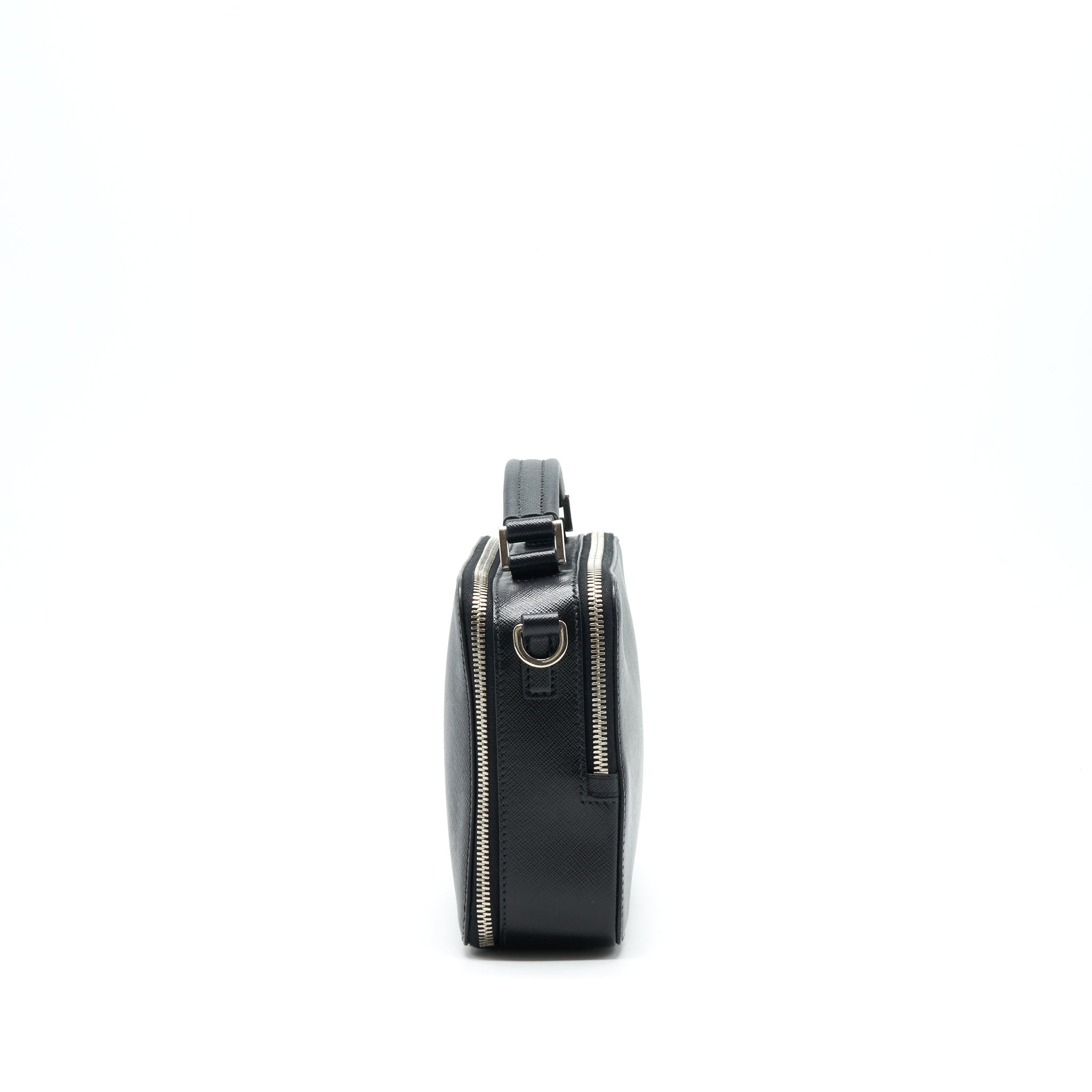 prada-saffiano-black
