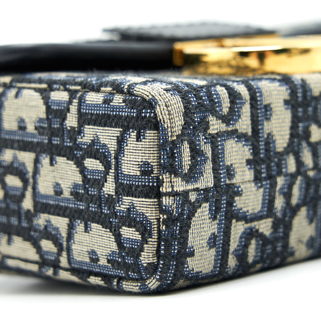christian-dior-30-montaigne-mini-box-bag-oblique-canvas